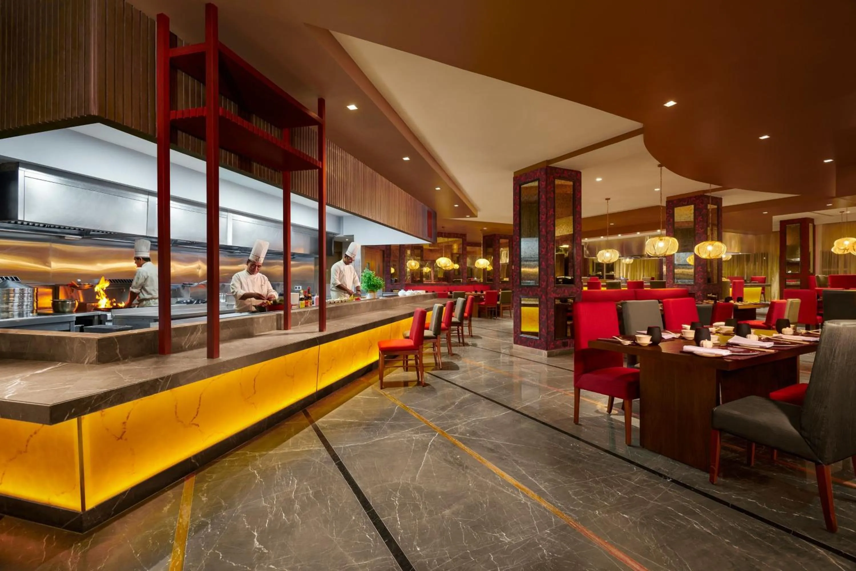 Restaurant/places to eat in ITC Maratha, a Luxury Collection Hotel, Mumbai