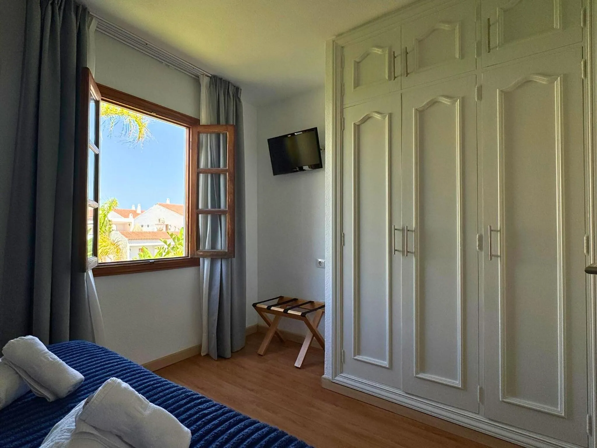 Bed in Fairways Club