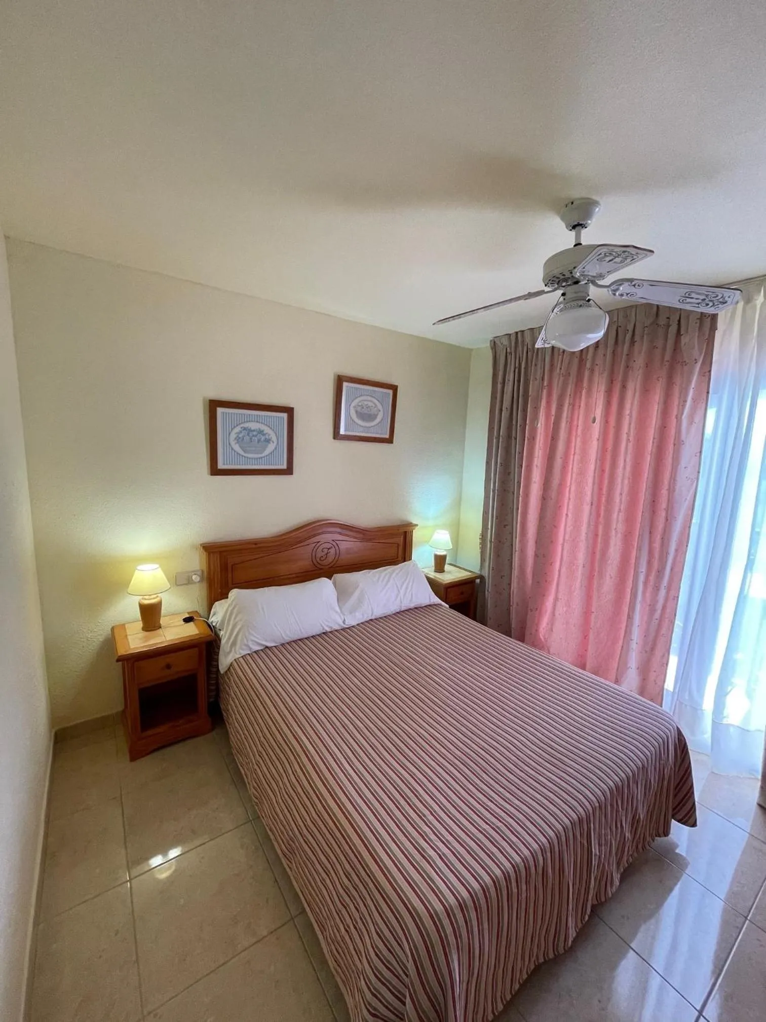 Bed in Fairways Club