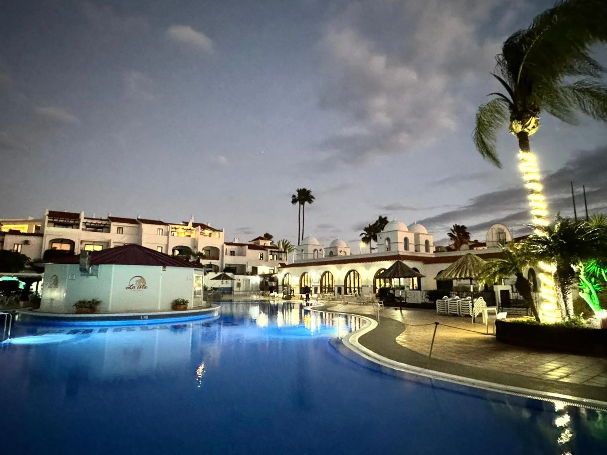 Swimming pool in Fairways Club