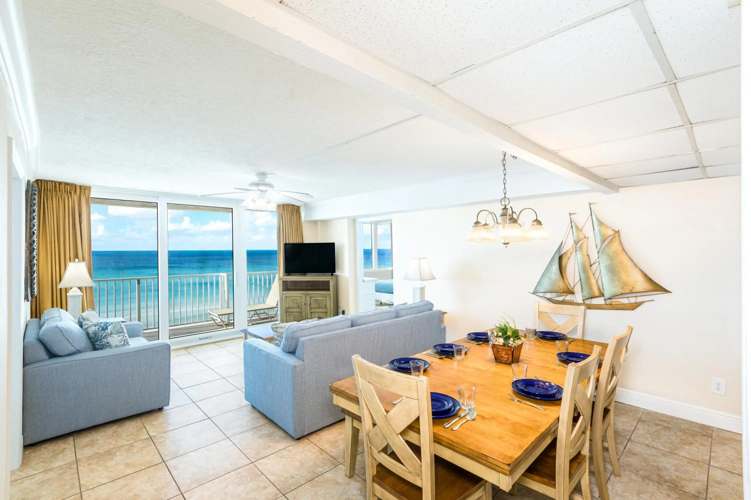 Landmark Holiday Beach