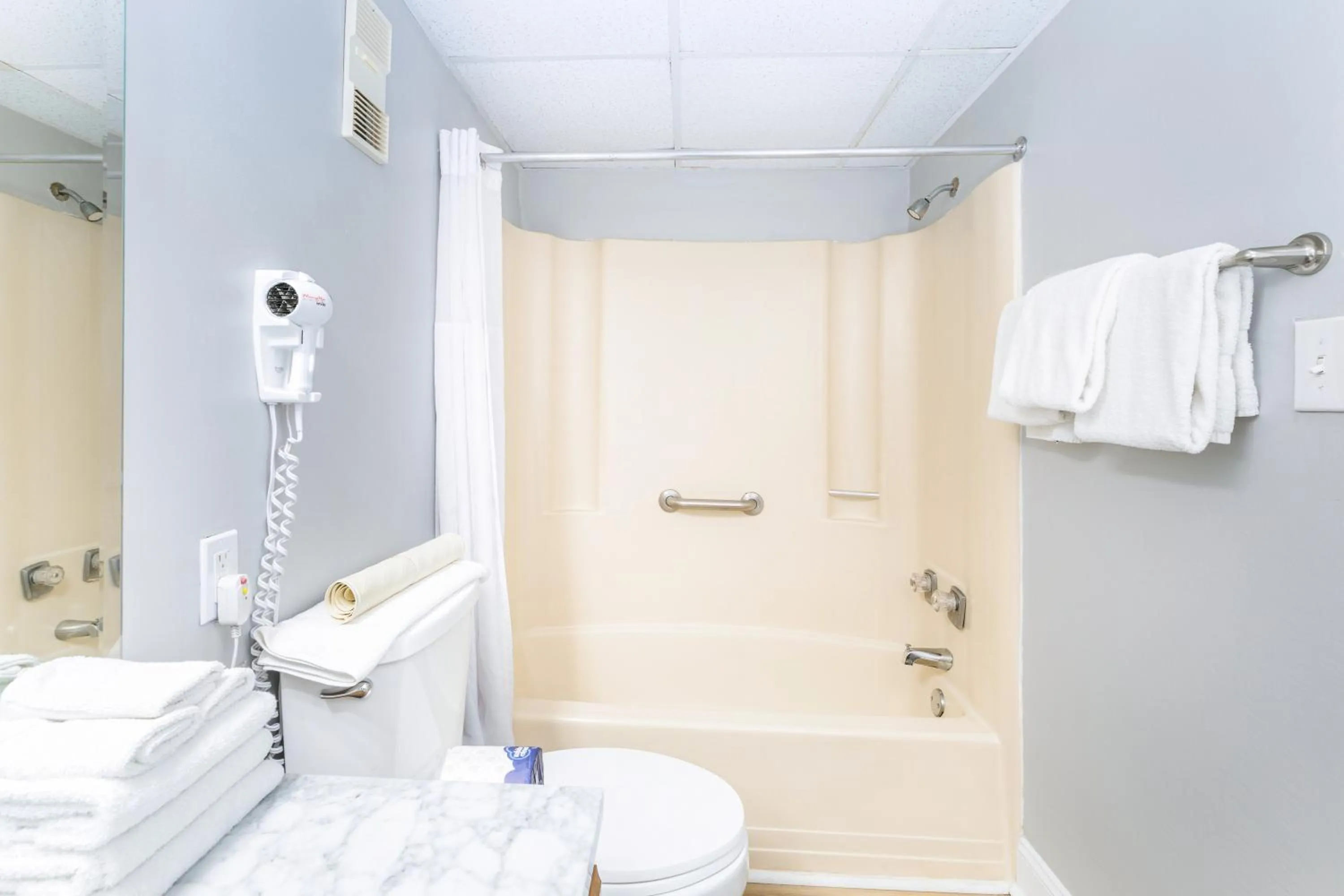 Landmark Holiday Beach