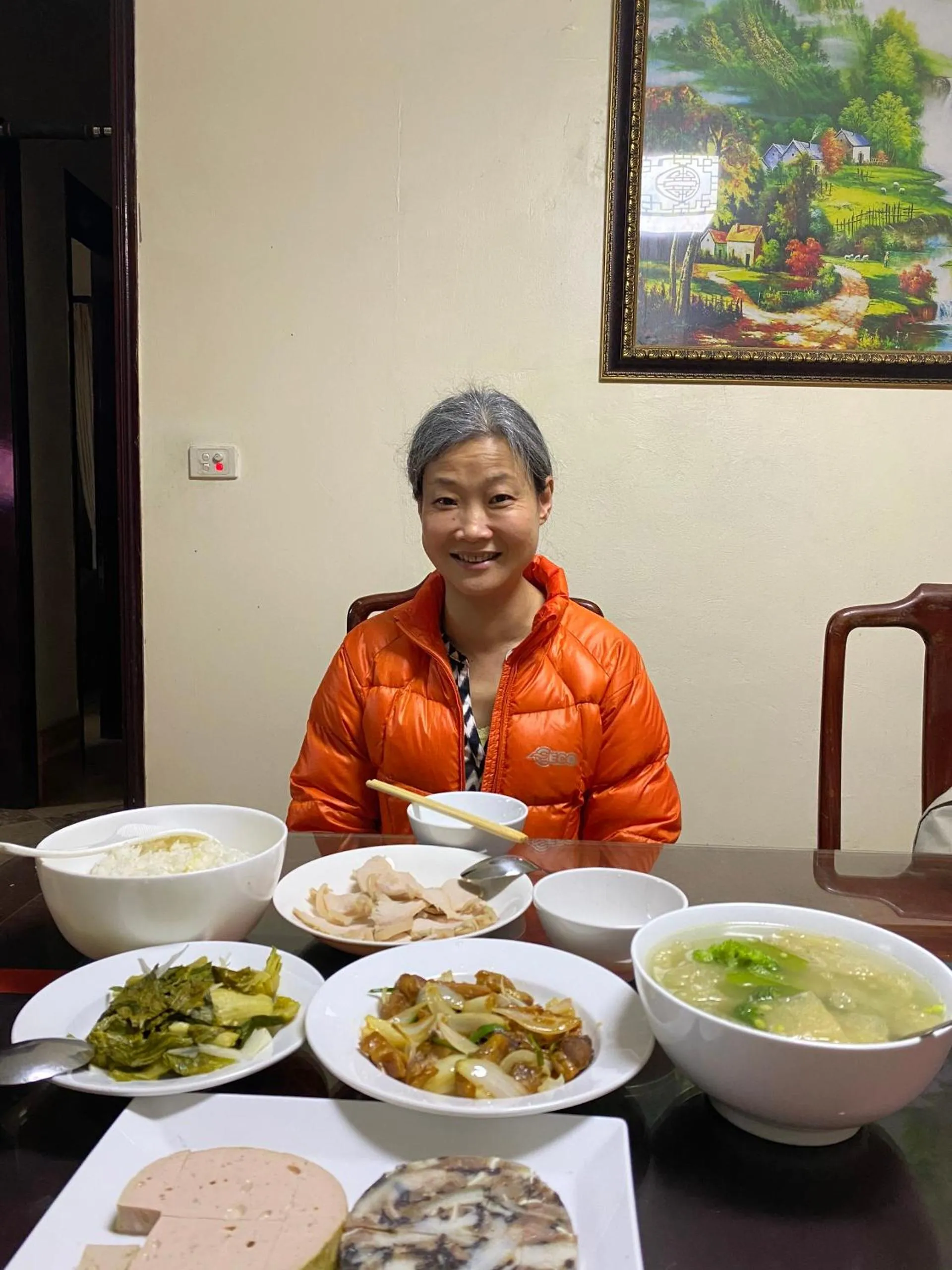 Dinner in Tuna Homestay Hanoi & Experience
