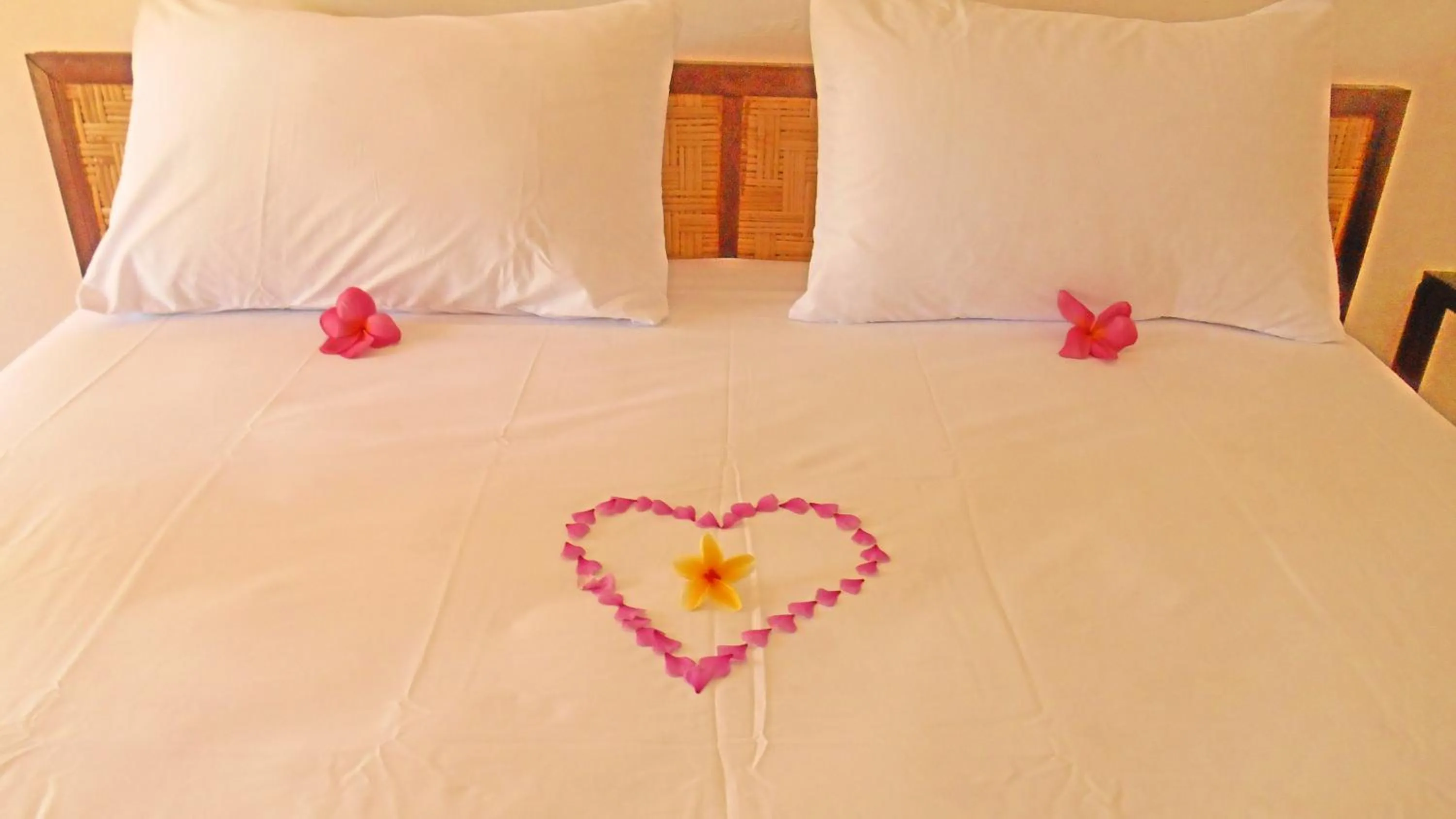 Bed in Taman Menjangan by SnorkelingMenjangan