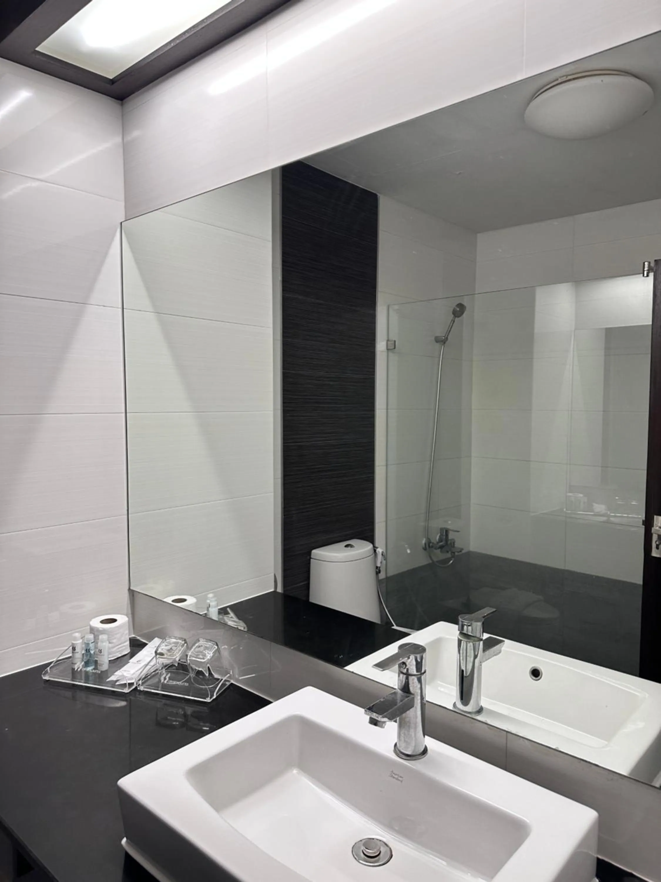 Bathroom in Crystal Suites Suvarnbhumi Airport