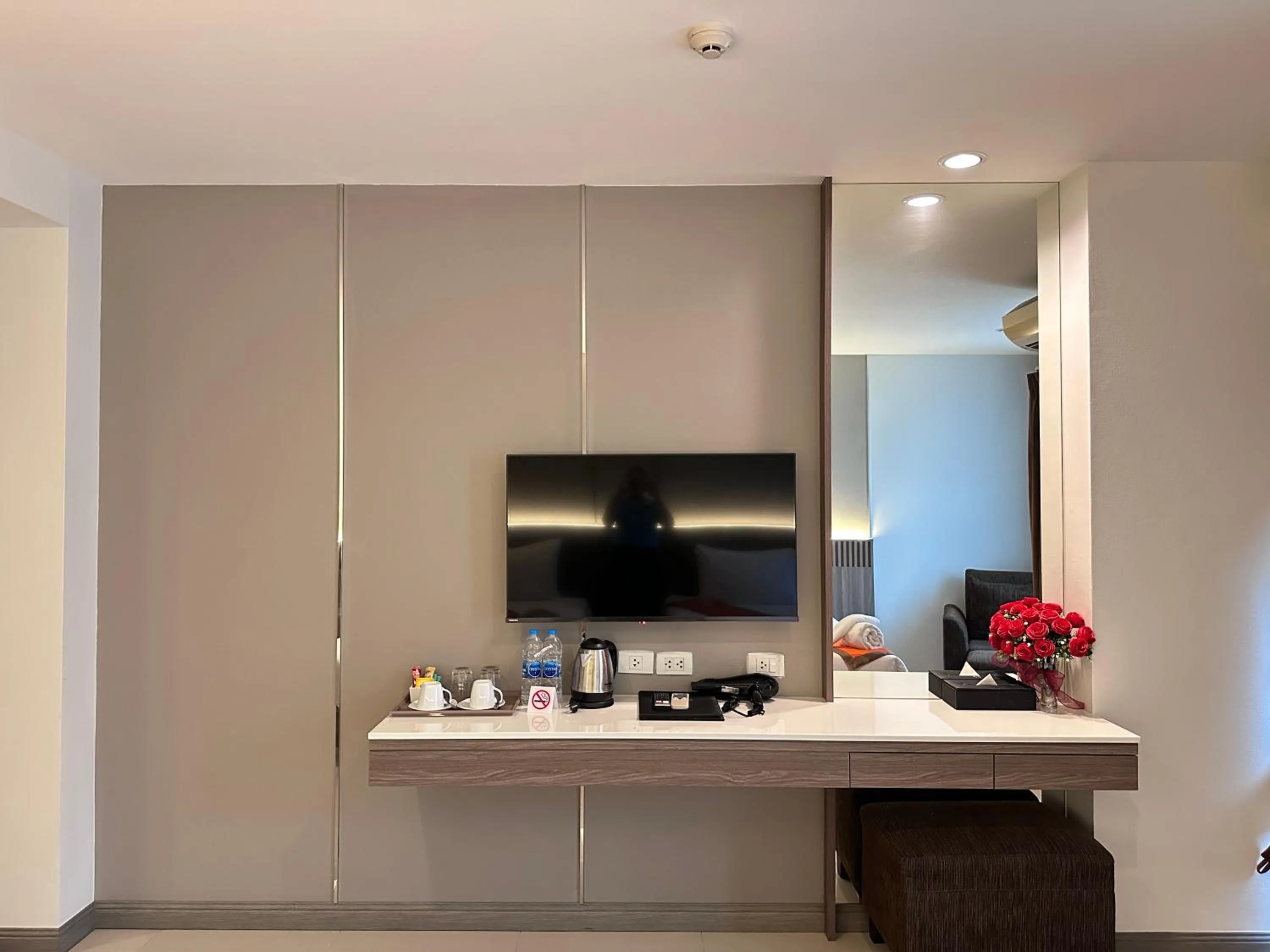 Area and facilities in Crystal Suites Suvarnbhumi Airport