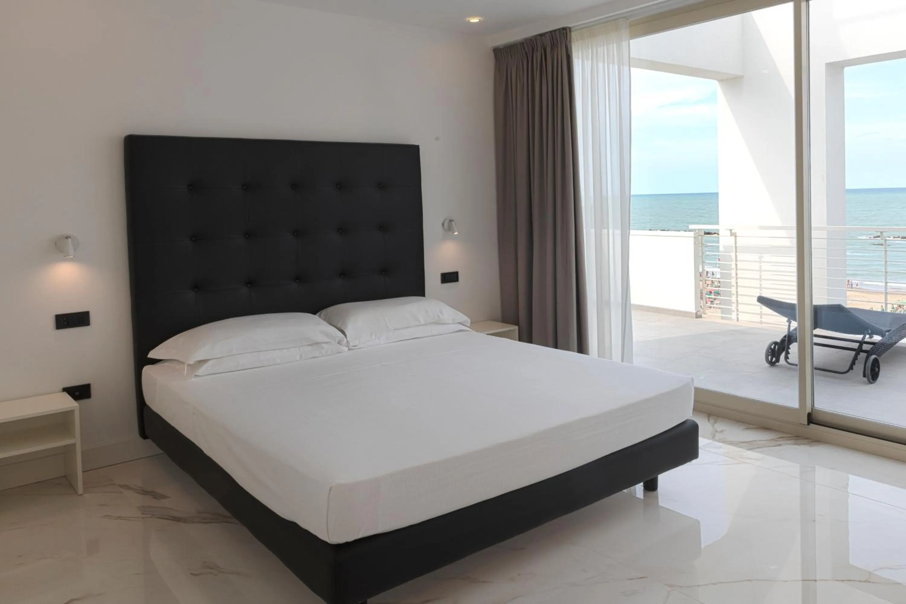 Bedroom, Bed in Hotel Villa Corallo