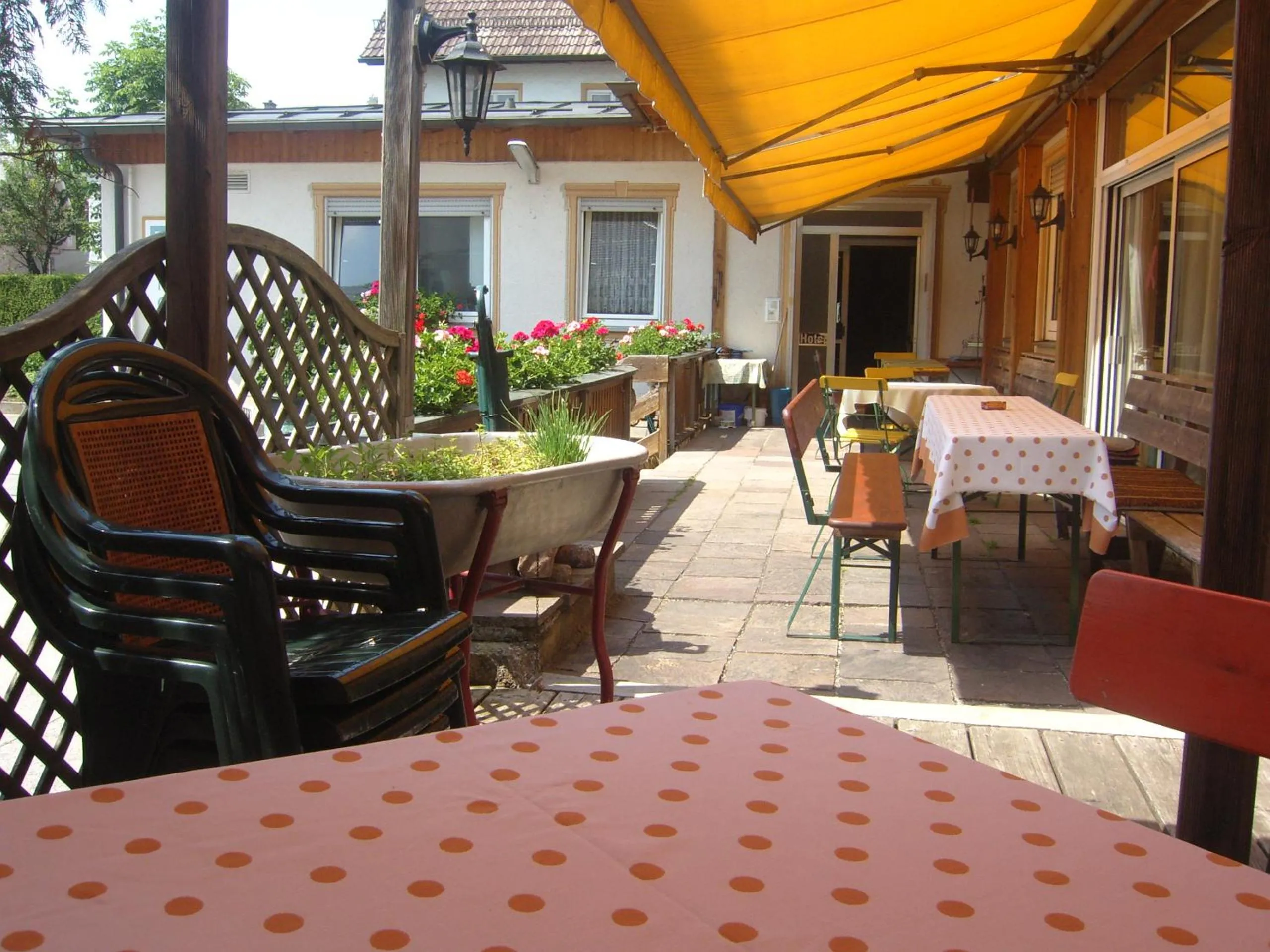 Restaurant/places to eat in Hotel Gasthof Stern