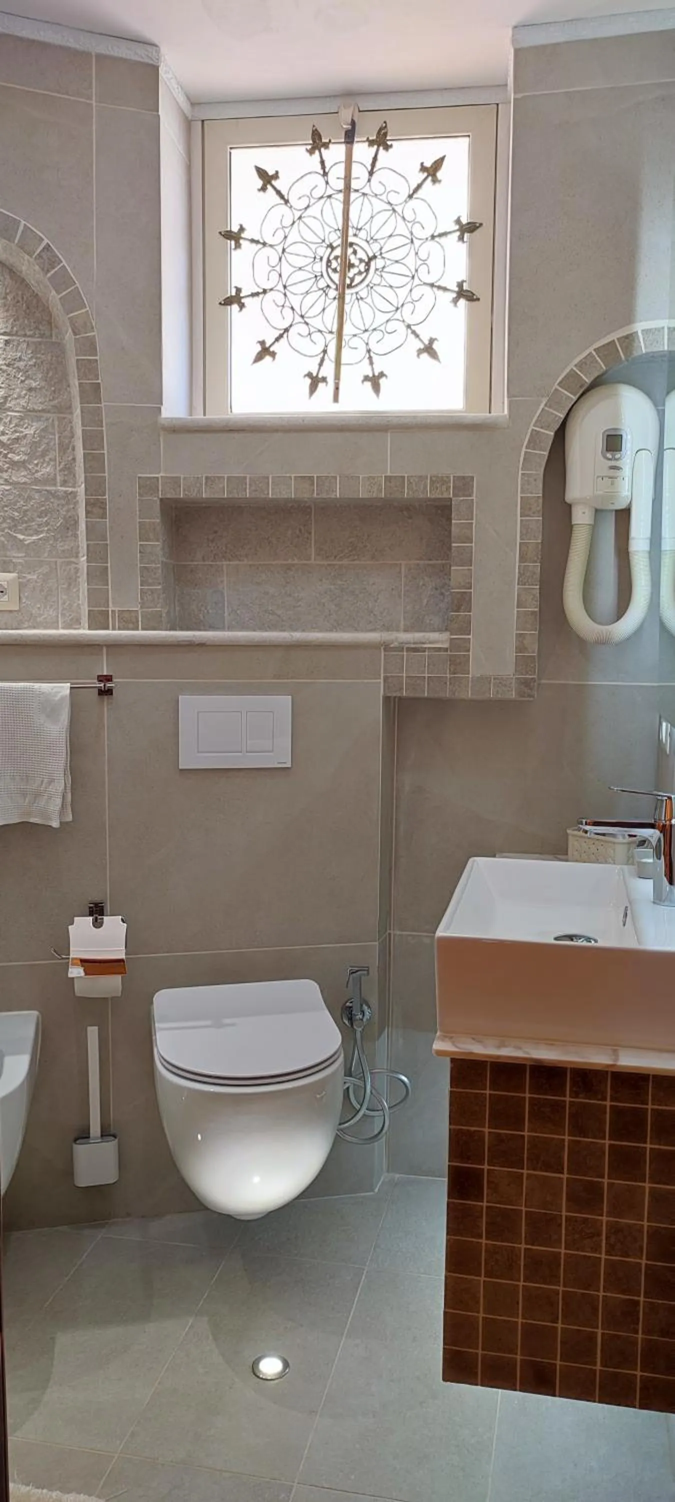 Shower in Villa Arianna B&B