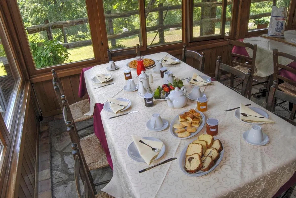 Breakfast in Agriturismo La Ferrera