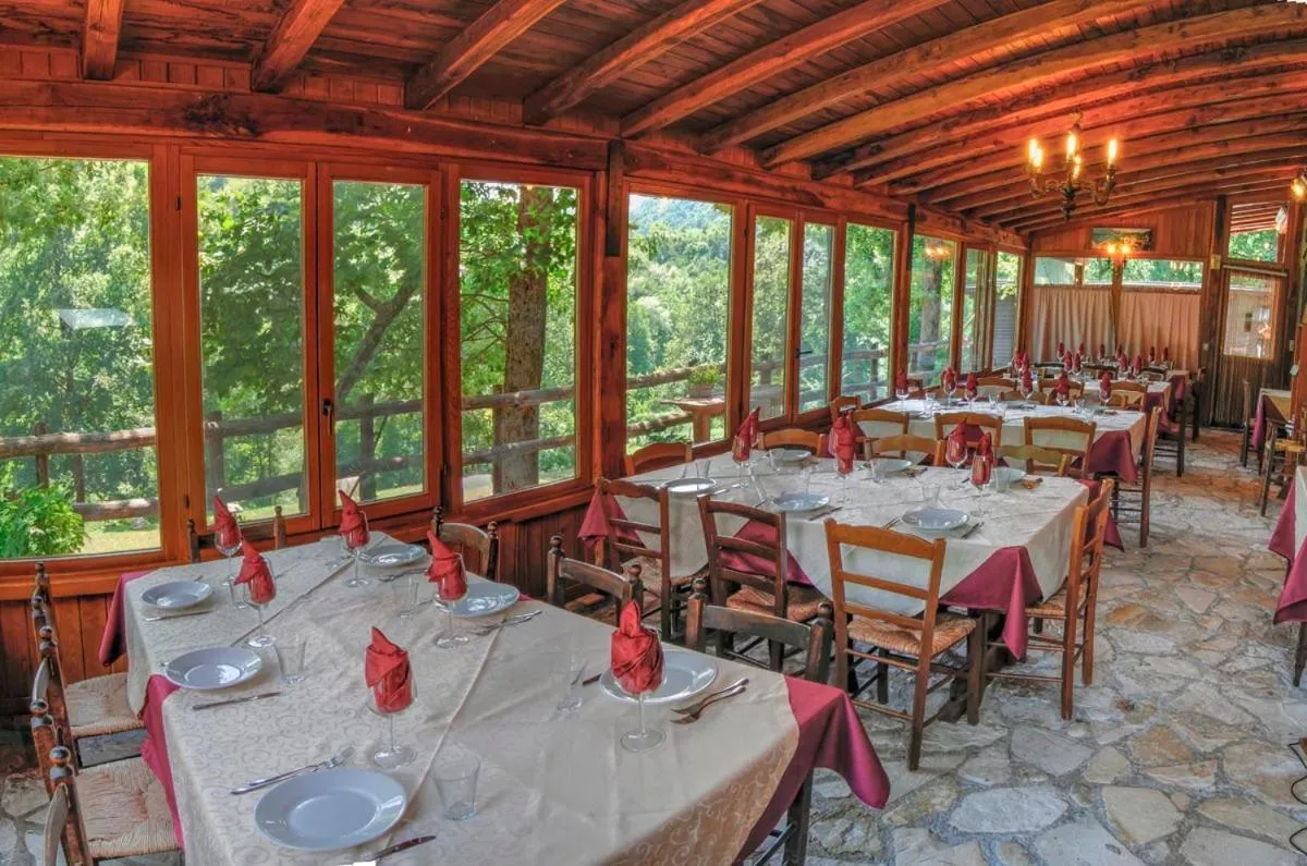Restaurant/places to eat in Agriturismo La Ferrera