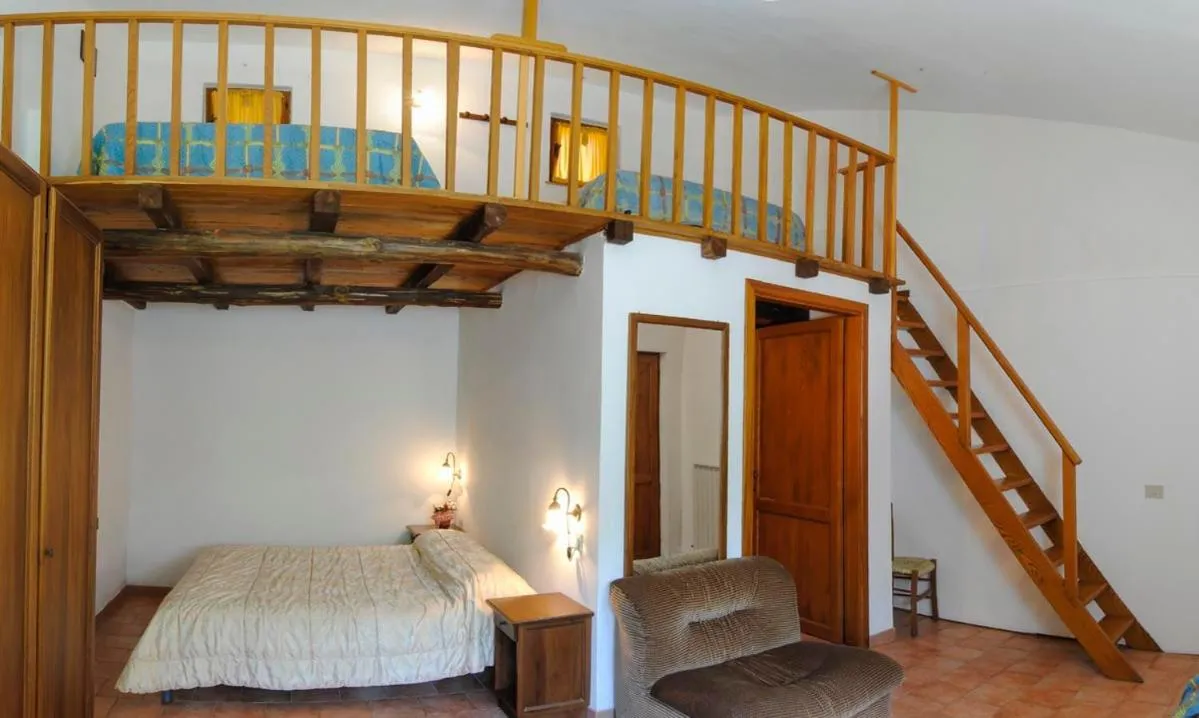 Bed in Agriturismo La Ferrera