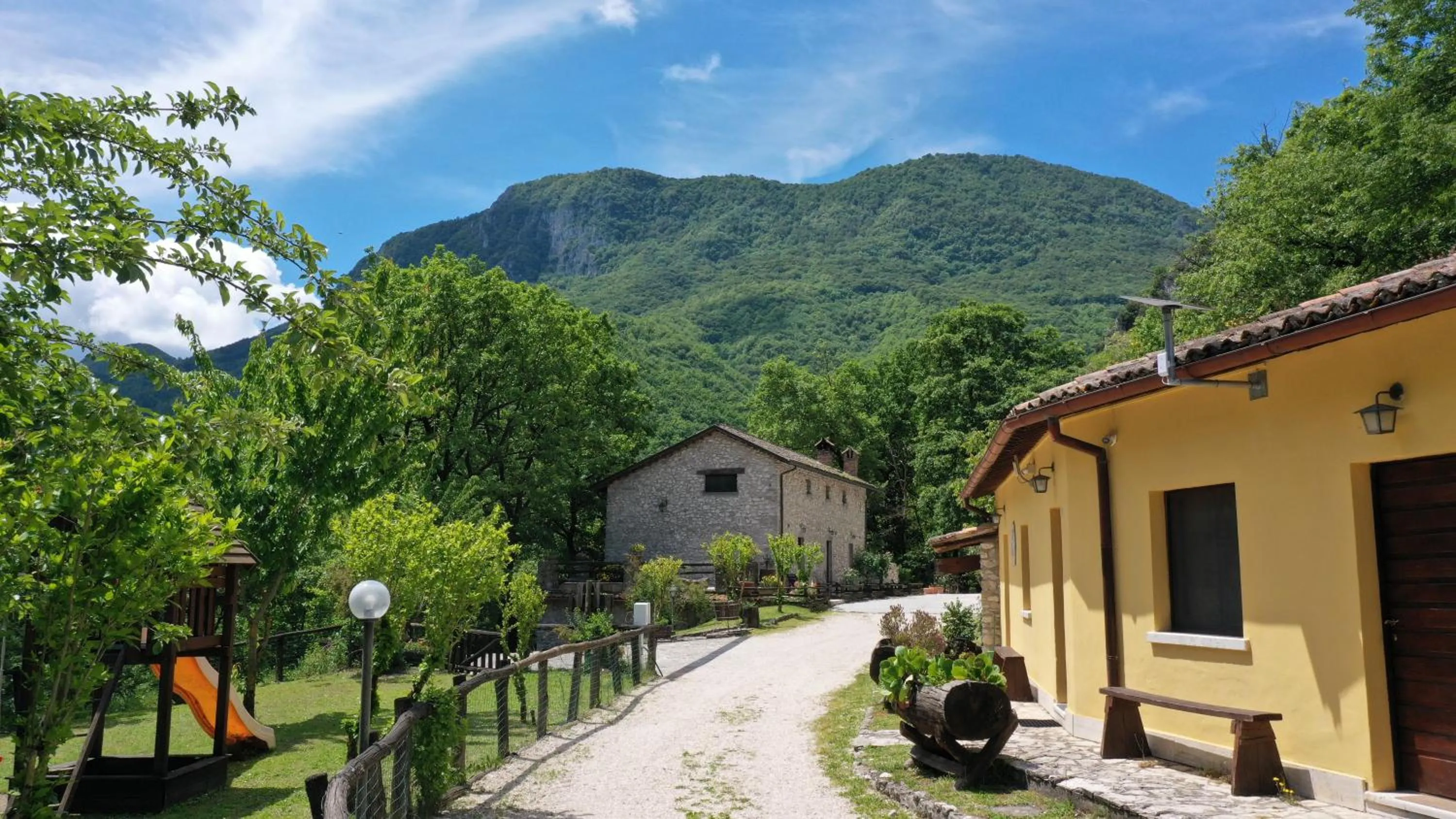 Agriturismo La Ferrera