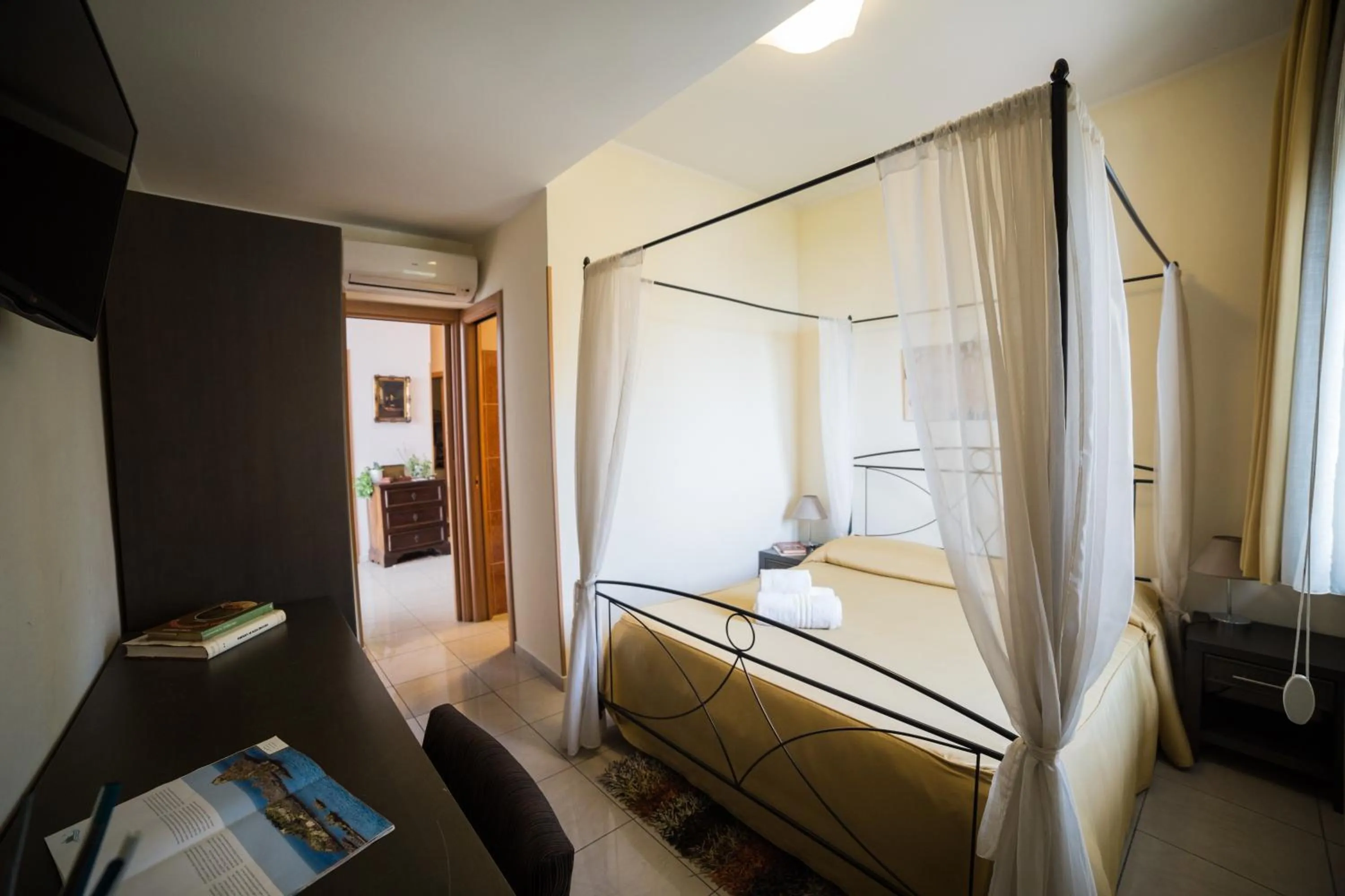 Photo of the whole room, Bed in La Terrazza