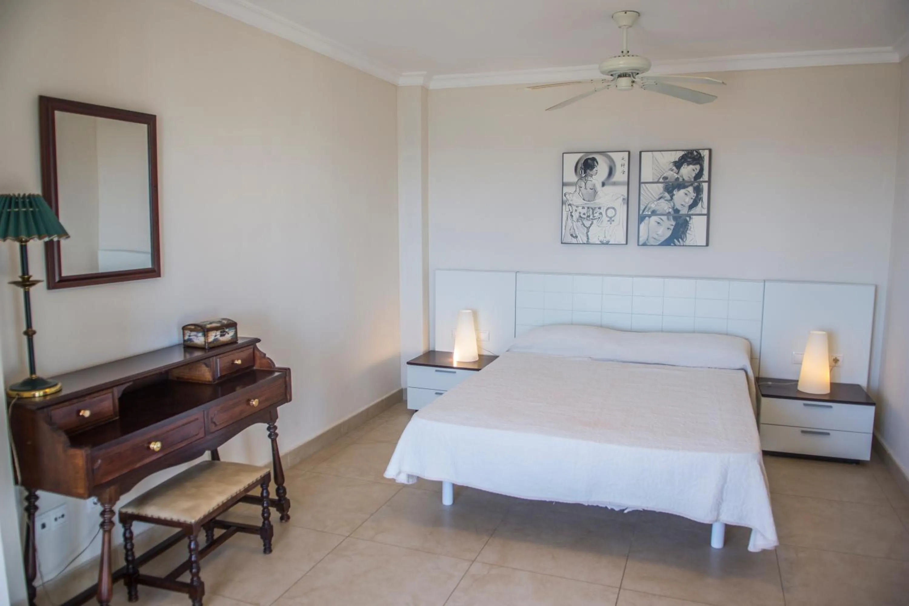 Bed in Hamilton Court