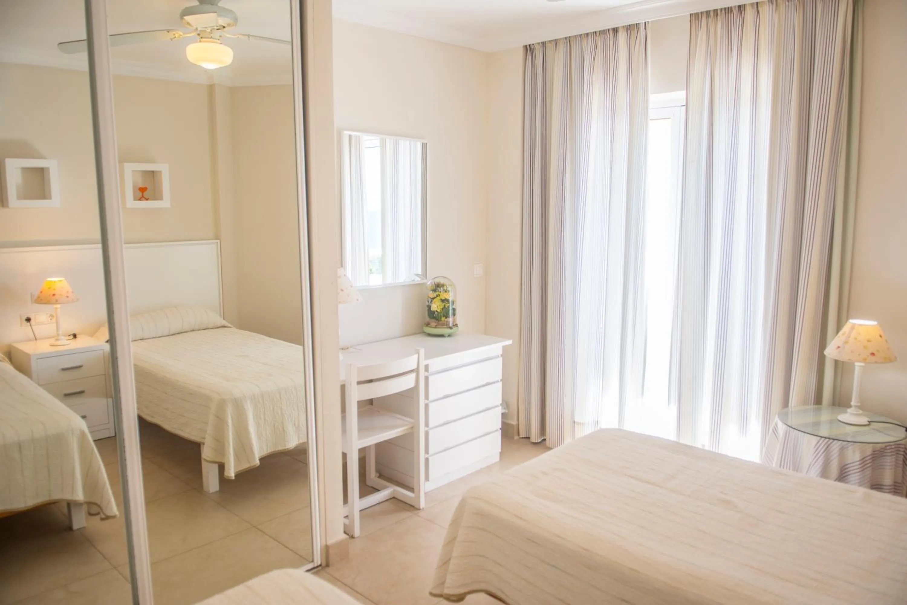 Bedroom, Bed in Hamilton Court