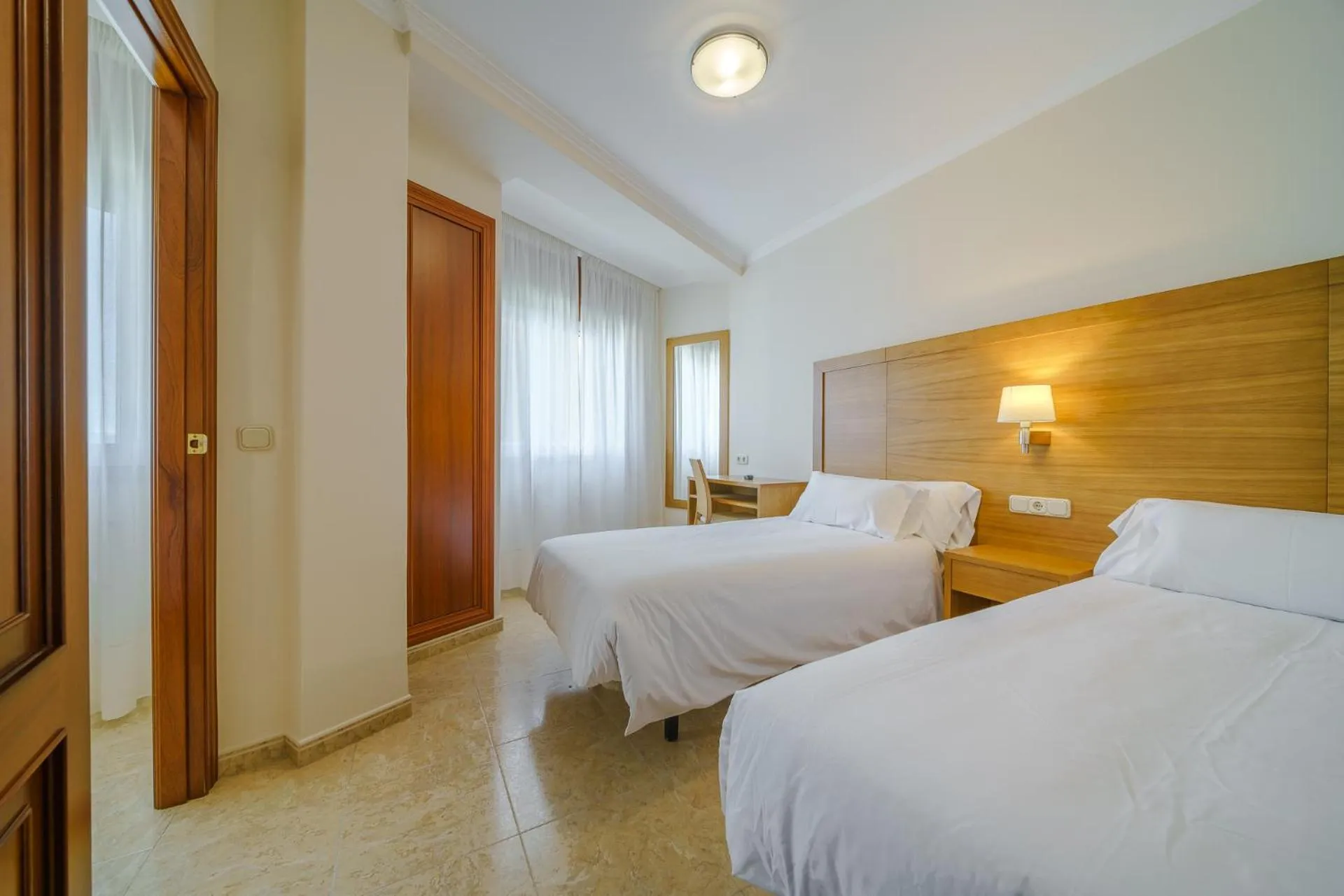 Photo of the whole room, Bed in Hotel El Puente