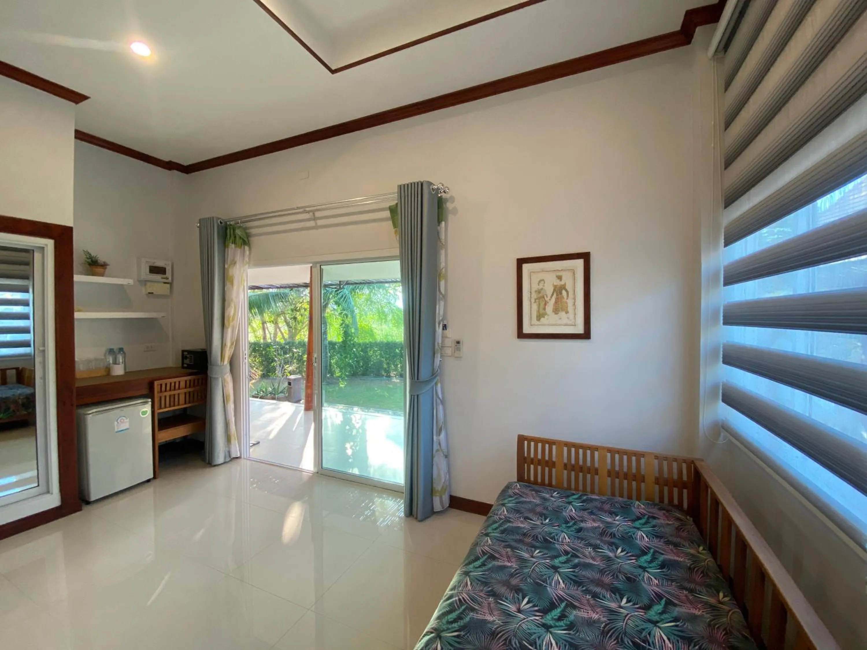 Seating area, Bed in Chang Noi Hua Hin Pranburi fully accessible barrierefrei resort