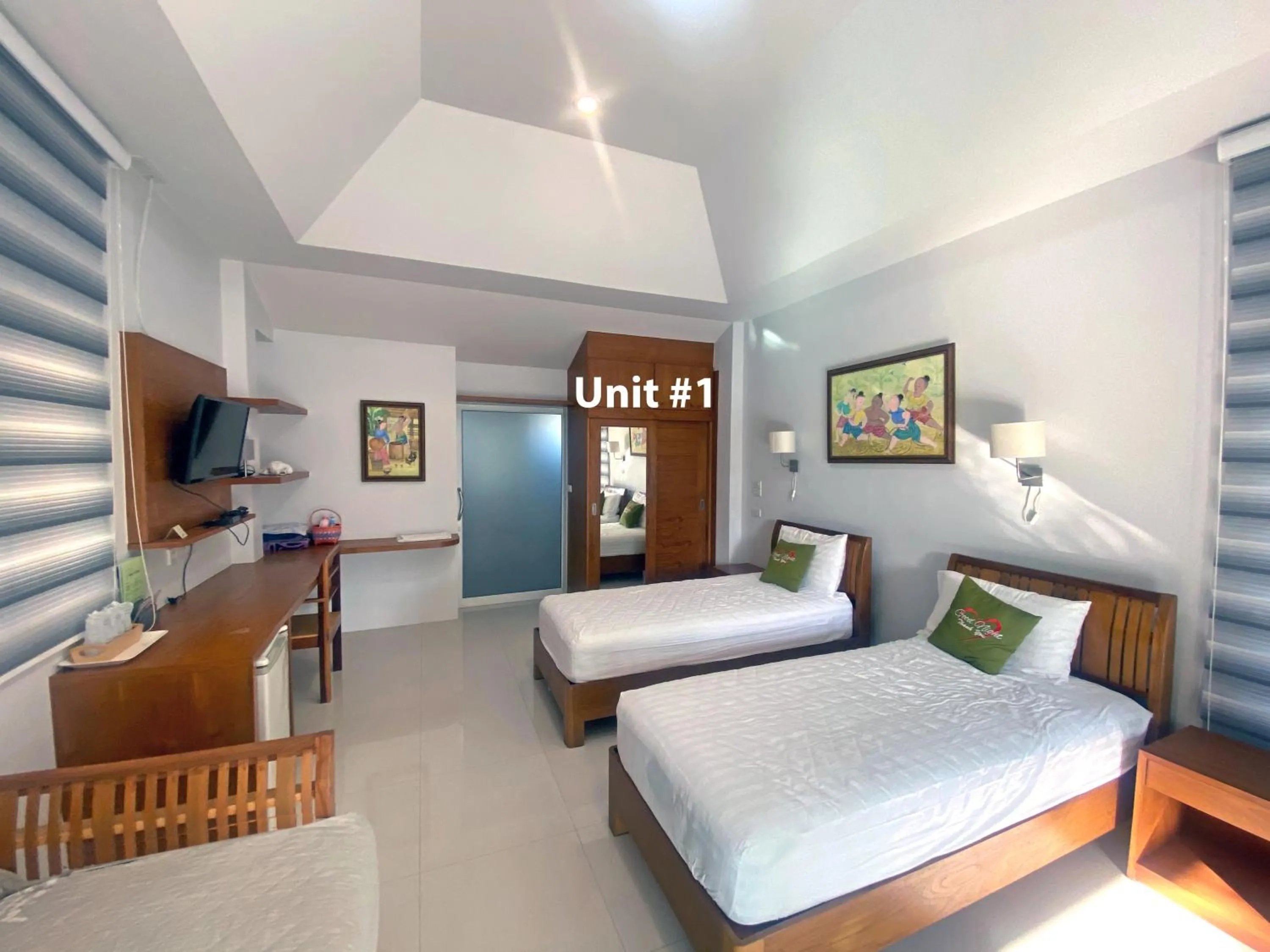Photo of the whole room, Bed in Chang Noi Hua Hin Pranburi fully accessible barrierefrei resort