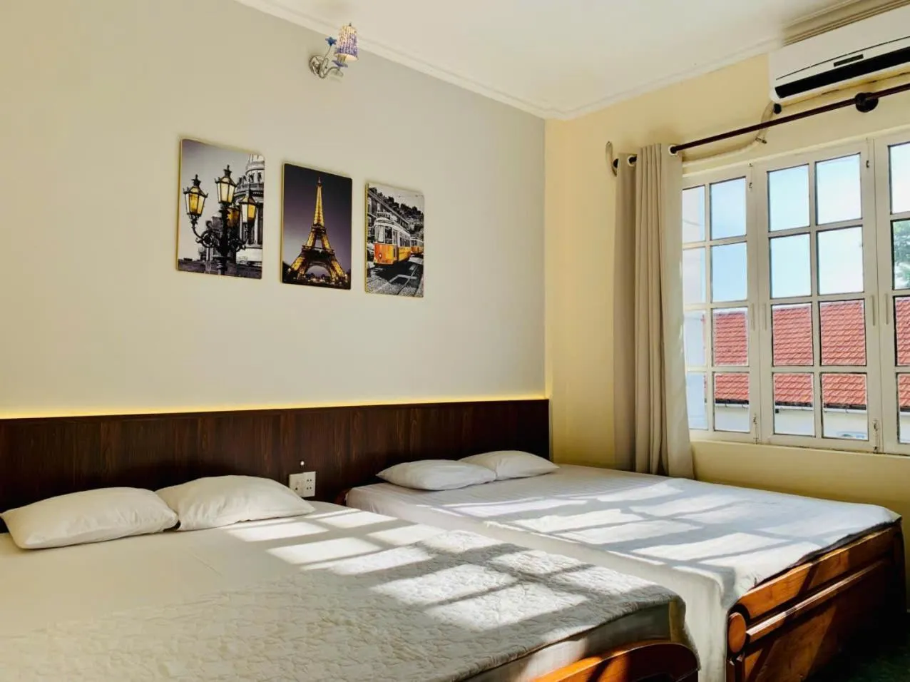 Bedroom, Bed in Hoang Yen Hotel