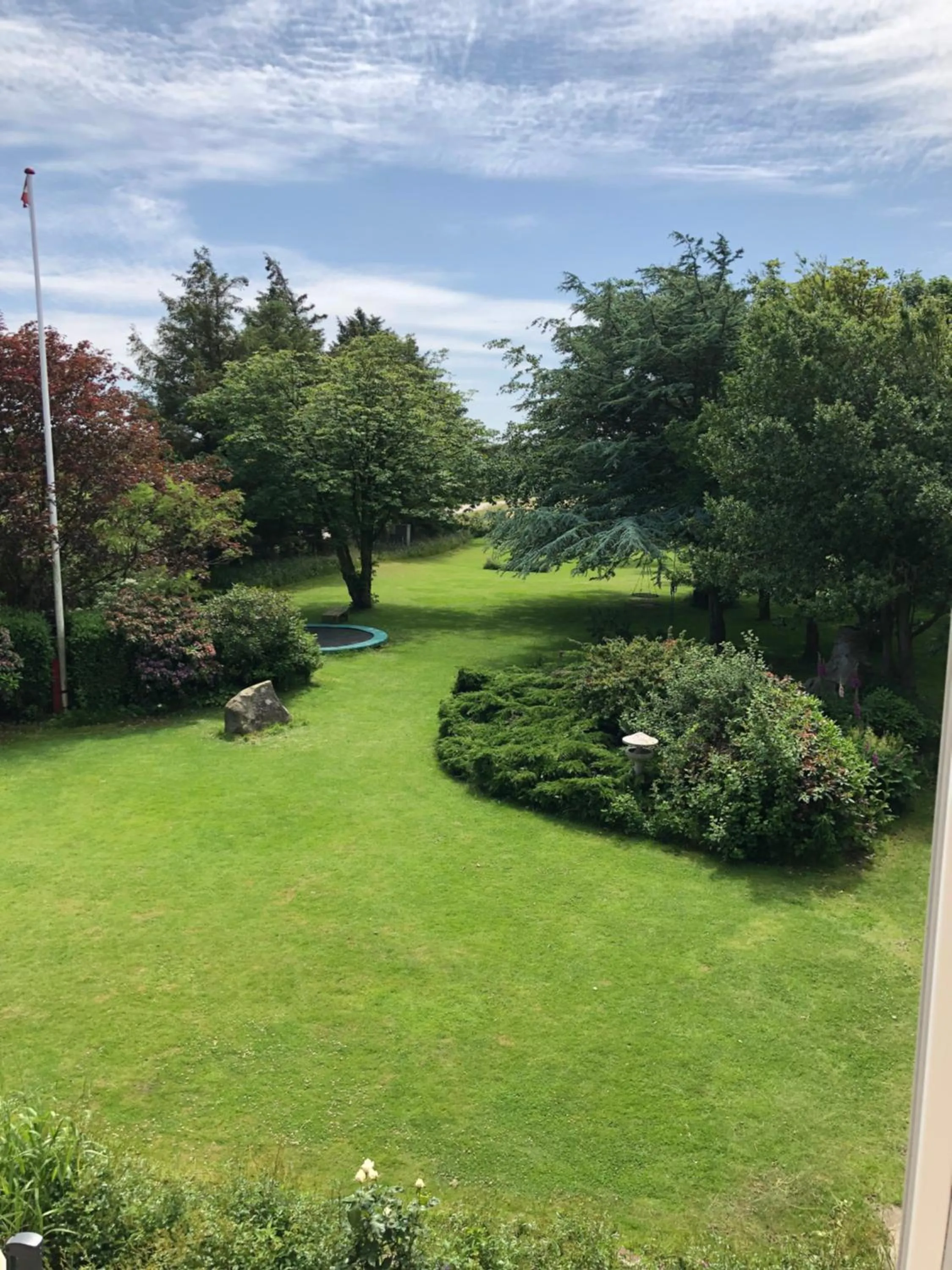 Garden view in Høloftet bb