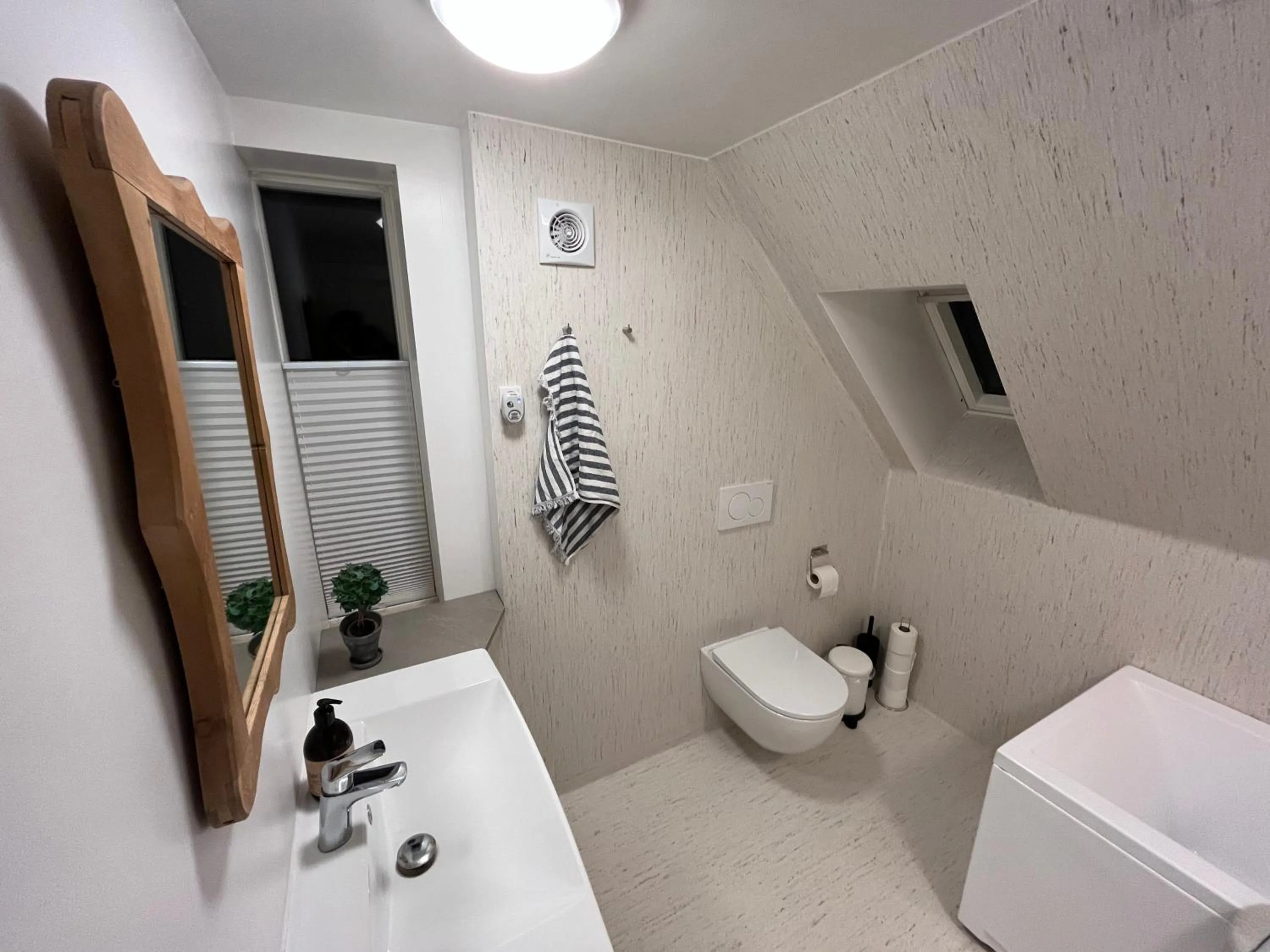 Toilet in Høloftet bb