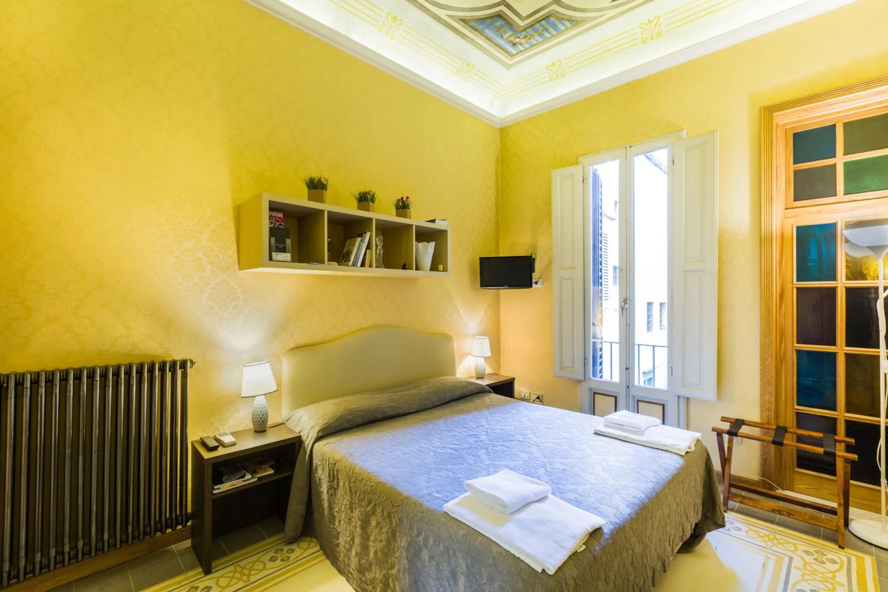 Bed in B&B Cavour10 Firenze