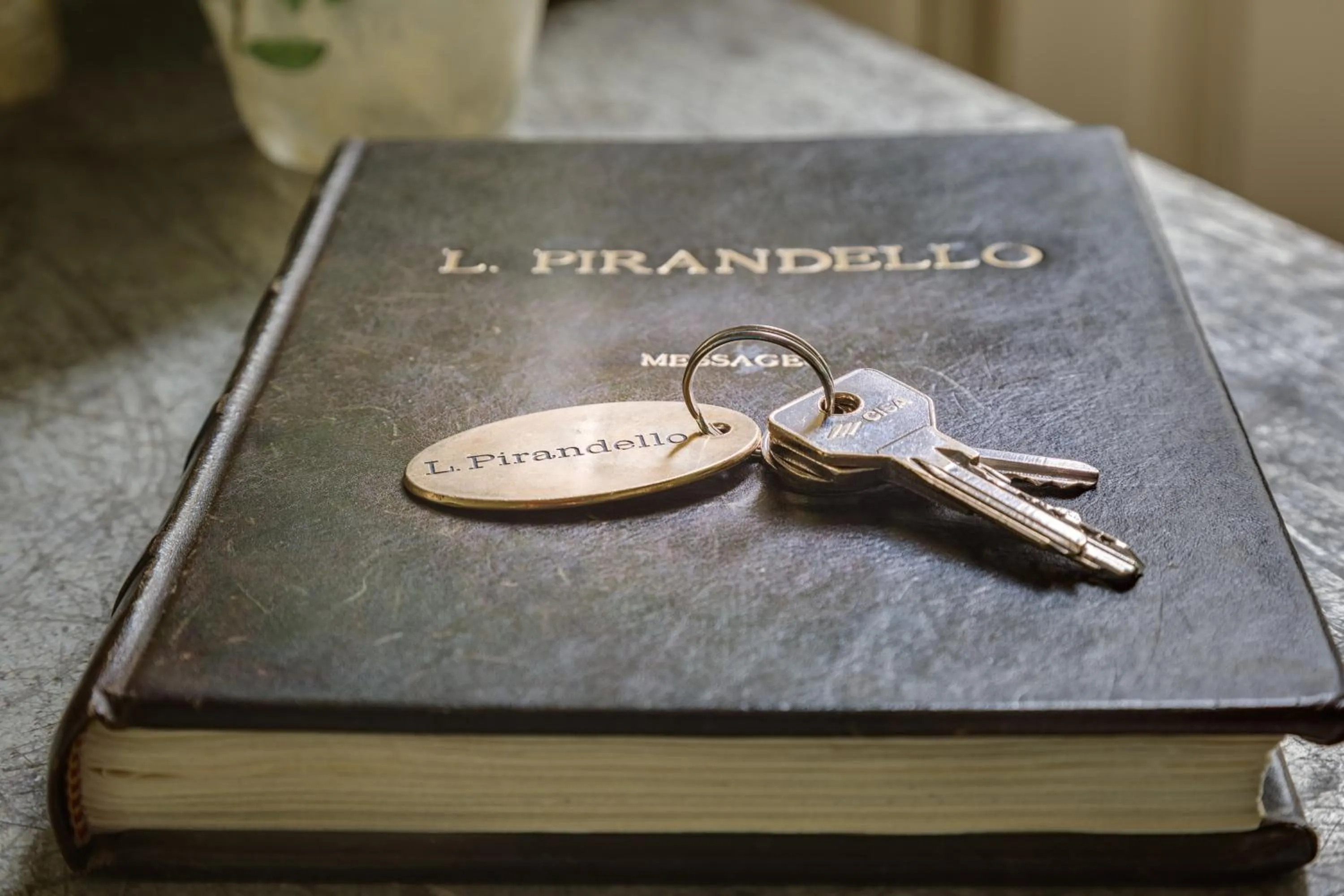 Decorative detail in B&B Cavour10 Firenze