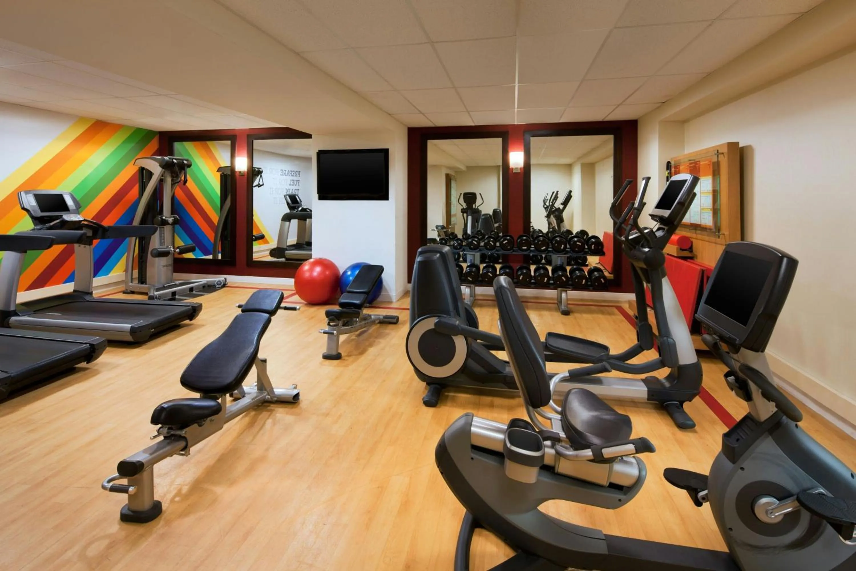 Fitness centre/facilities in Sheraton Albuquerque Uptown by Marriott
