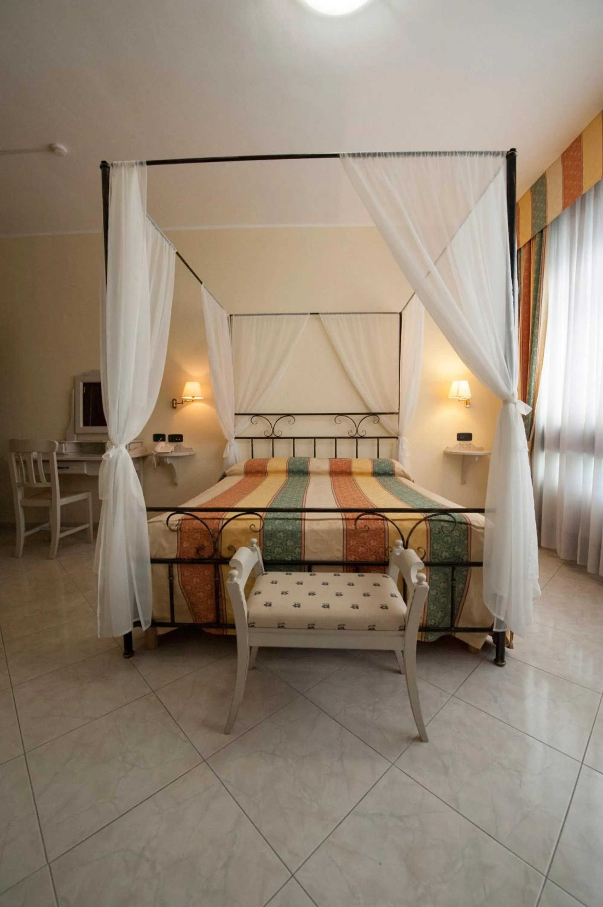 Bed in Hotel Terme Cappetta