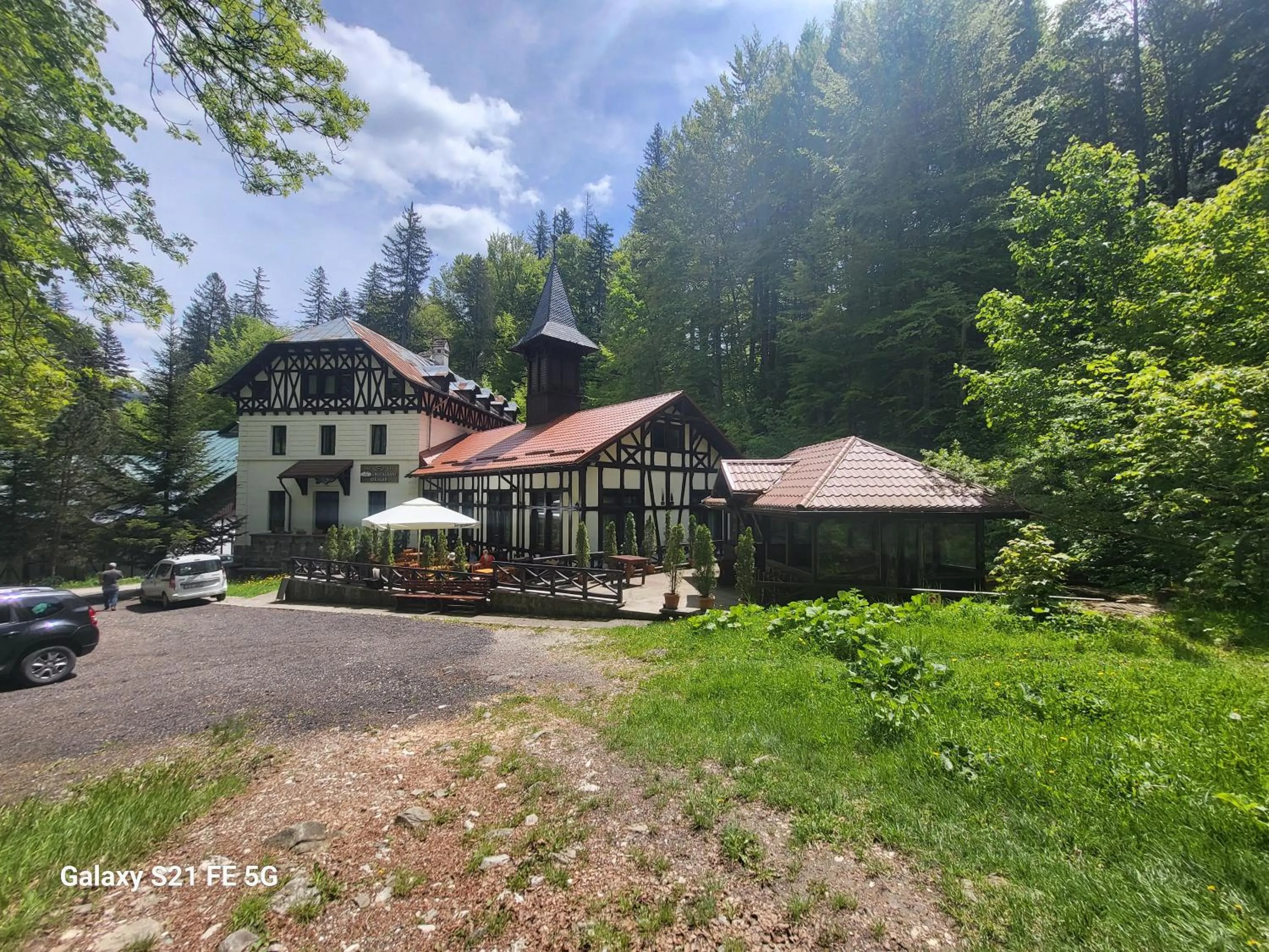 Property building in Hotel Stavilar