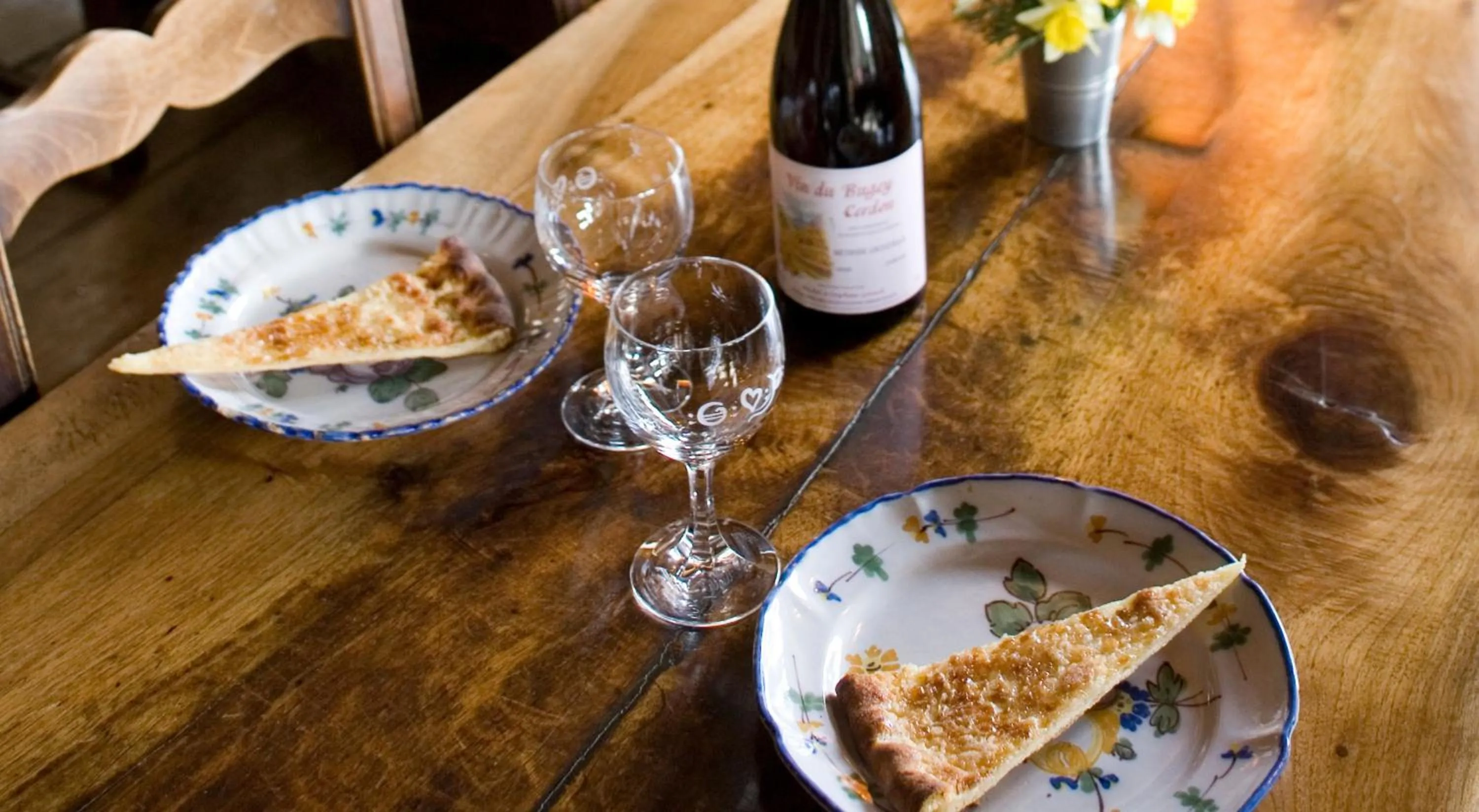 Food and drinks in Hostellerie du Vieux Pérouges