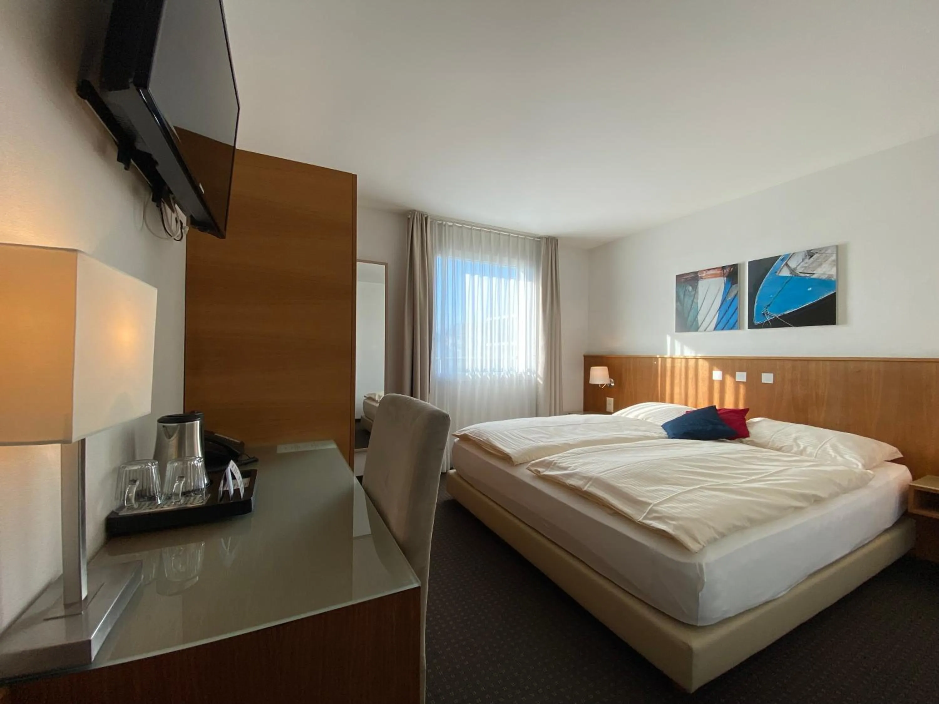 Photo of the whole room, Bed in Businesshotel Lux