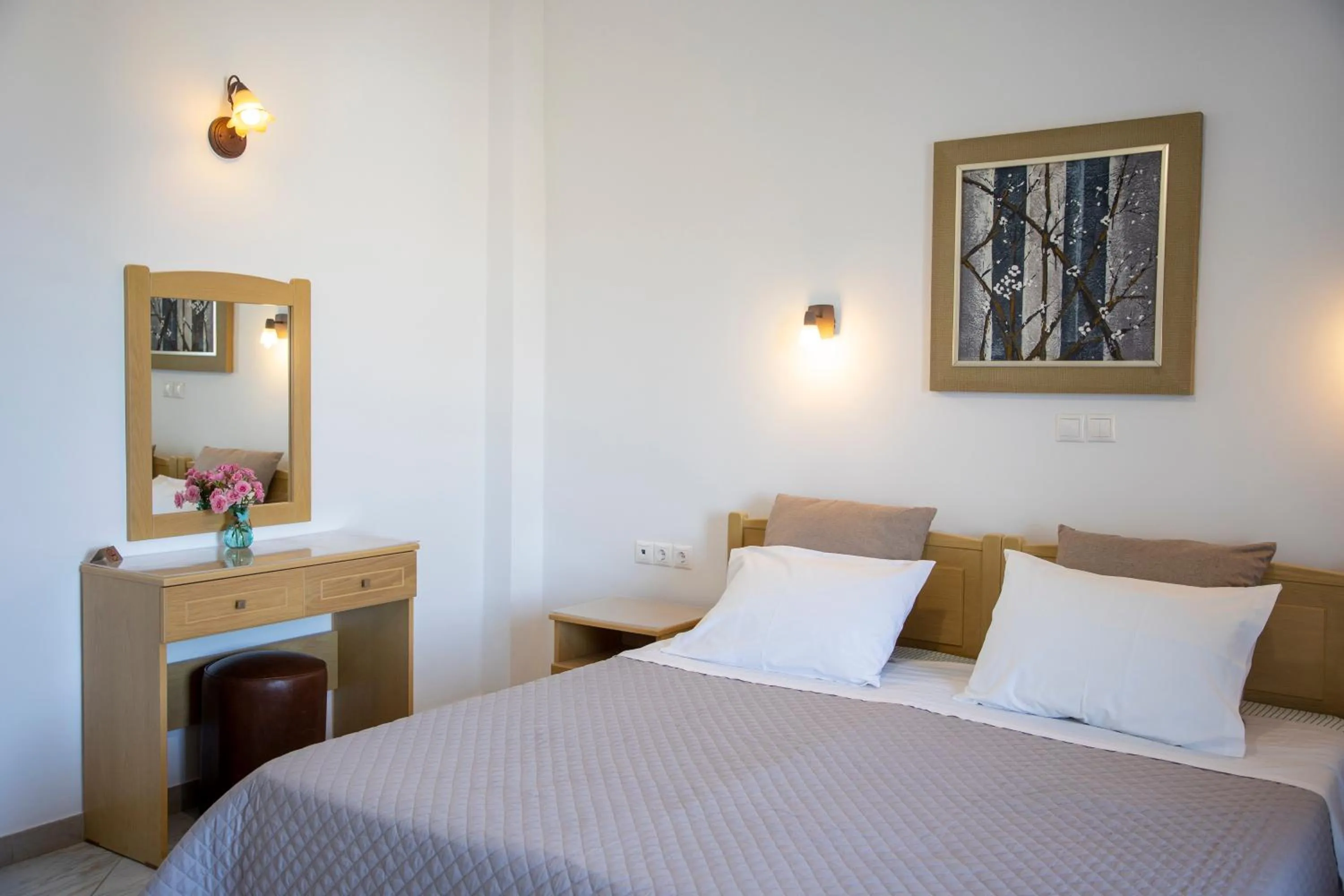 Bed in Sunrise Studios