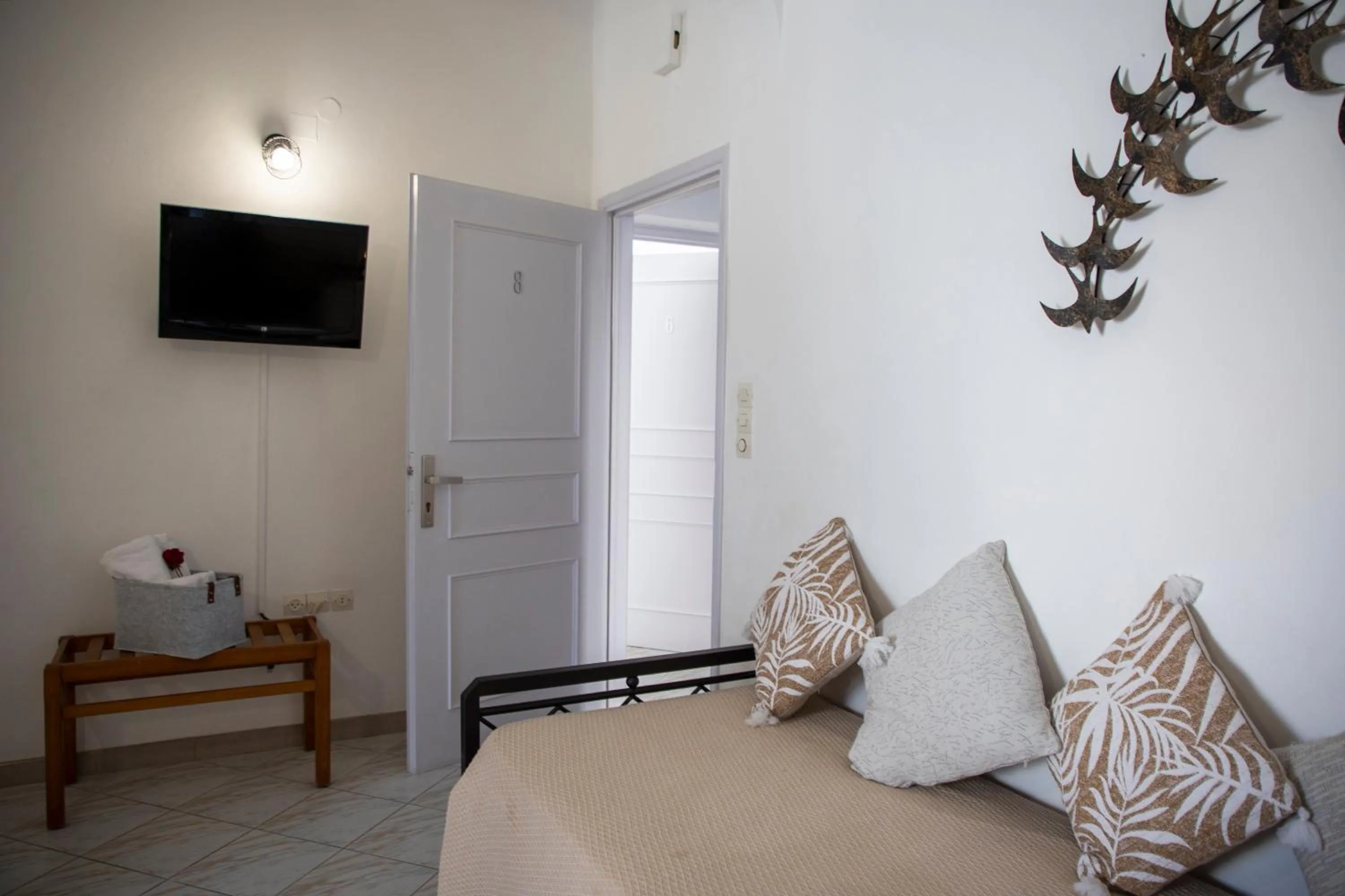 Bed in Sunrise Studios