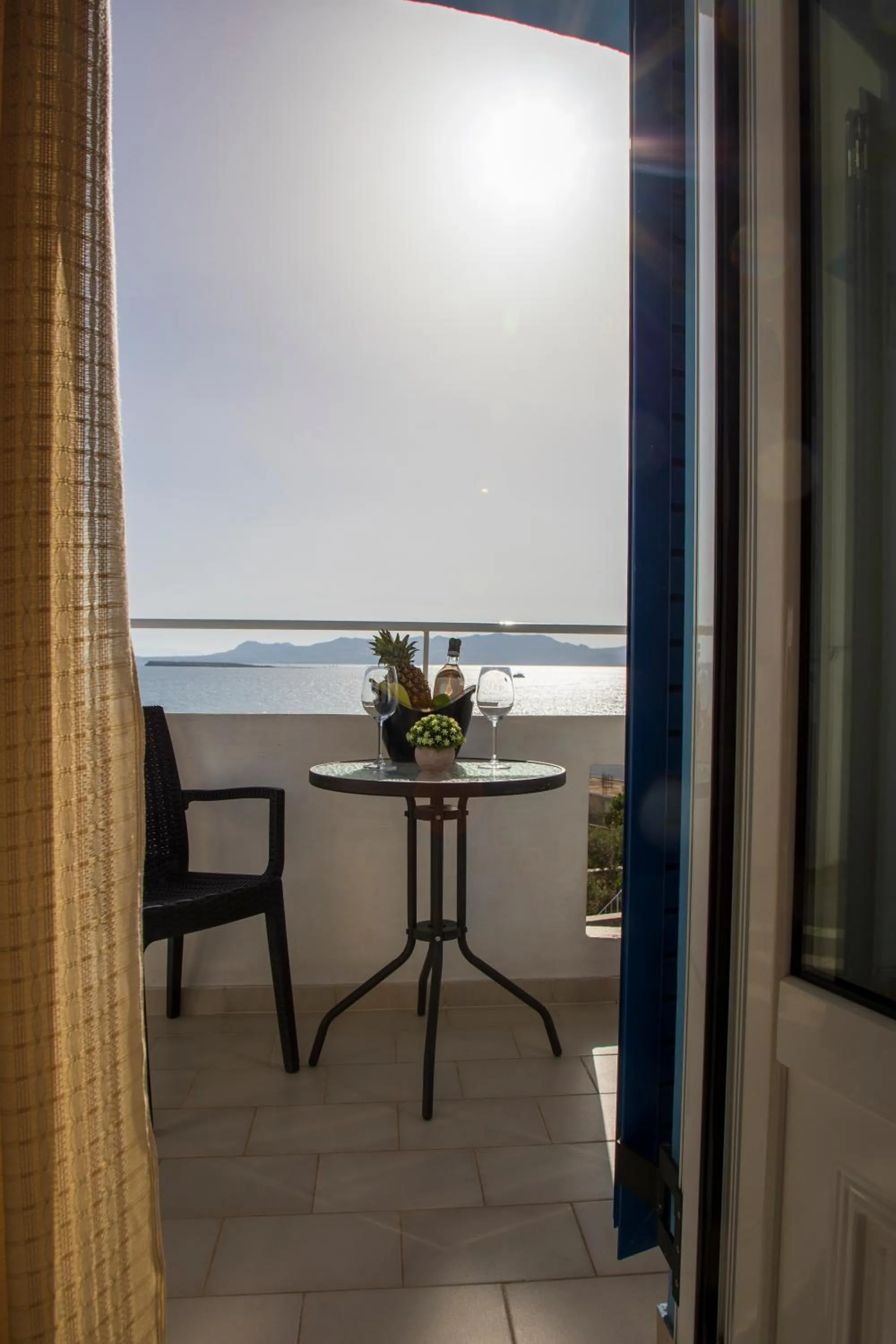 Balcony/Terrace in Sunrise Studios