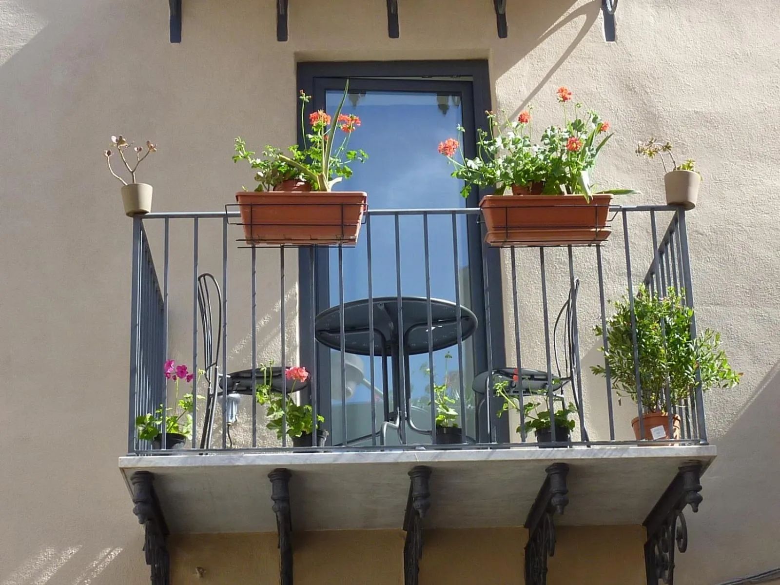 Property building in WUNDERGARTEN Dimora dei Frati