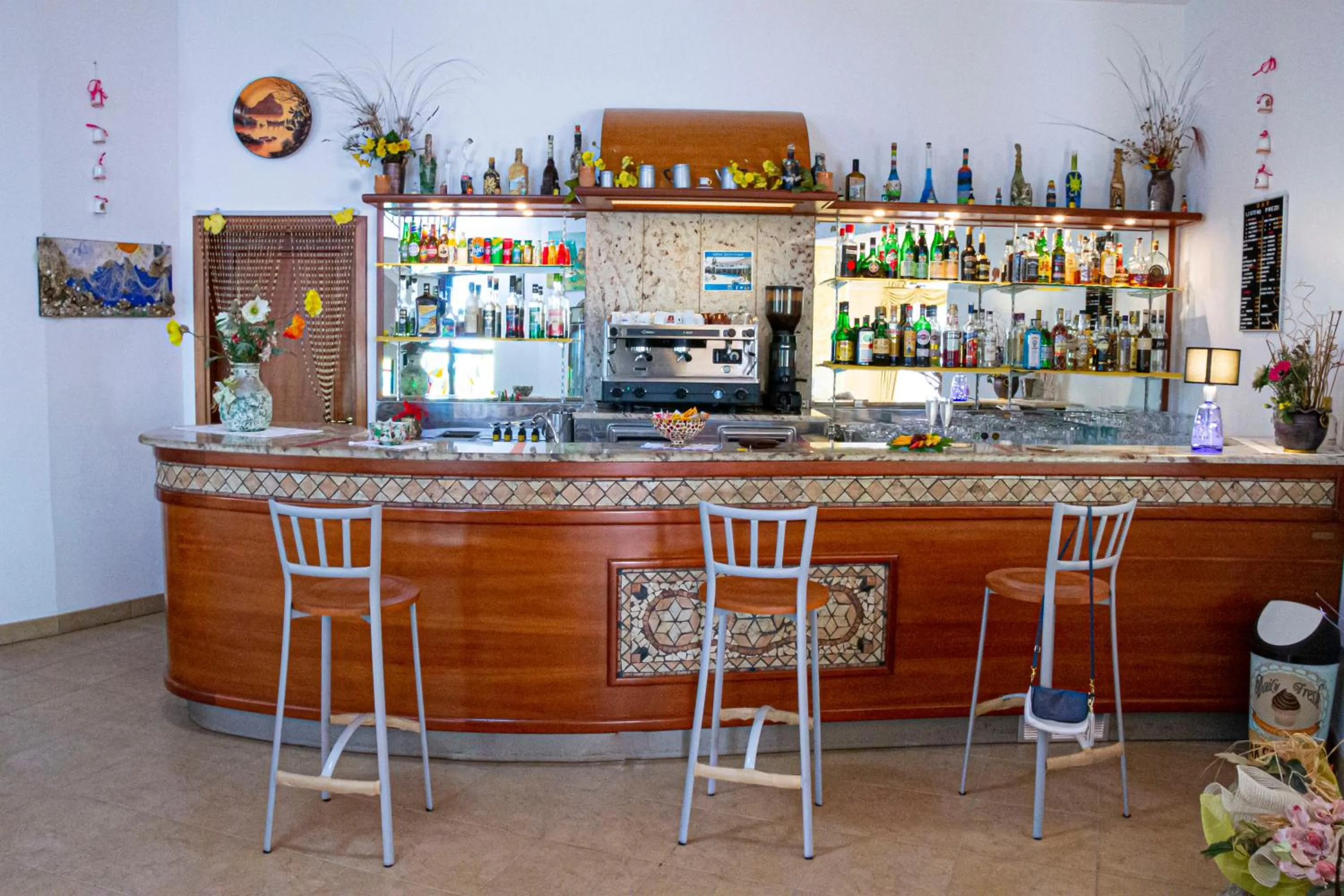 Lounge or bar in Hotel L'Ancora