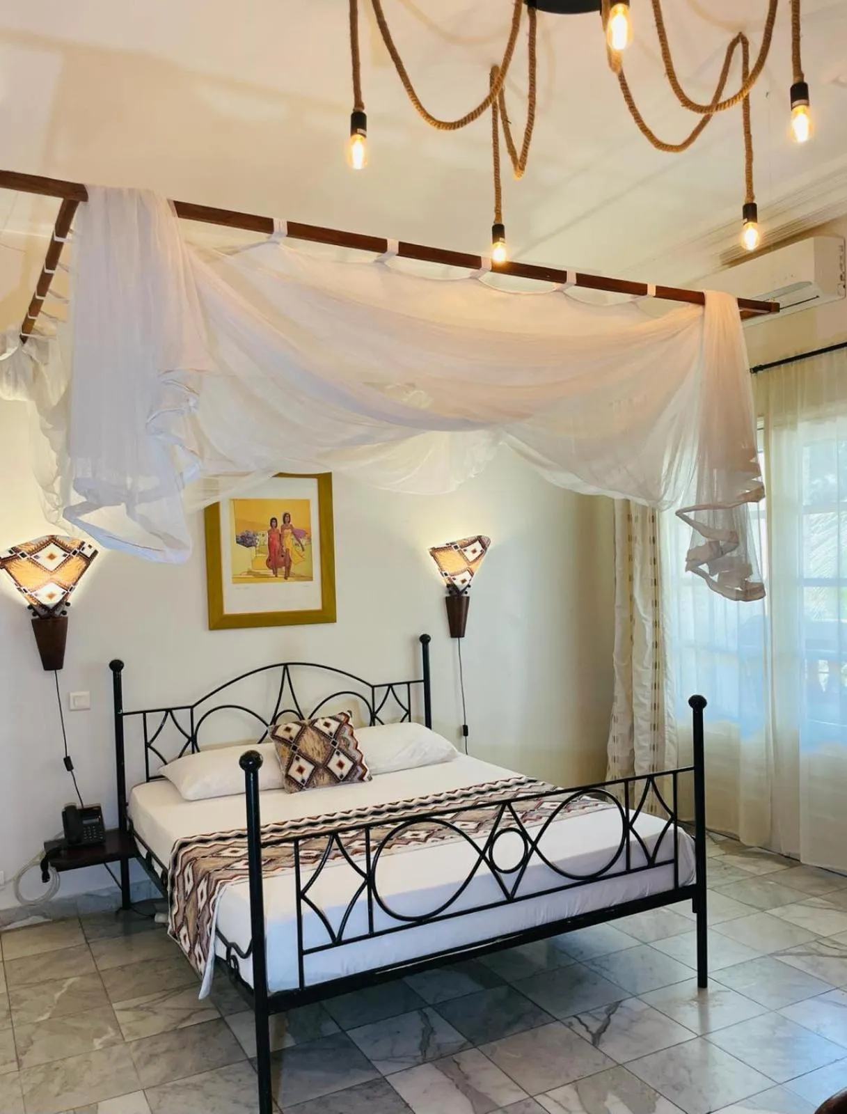 Bed in Le Lodge des Almadies