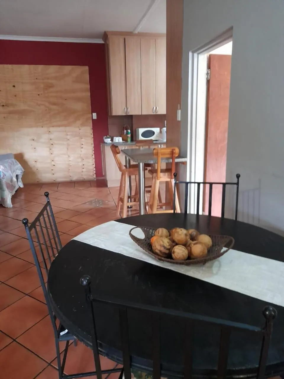 Dining area in Platberg Self-catering