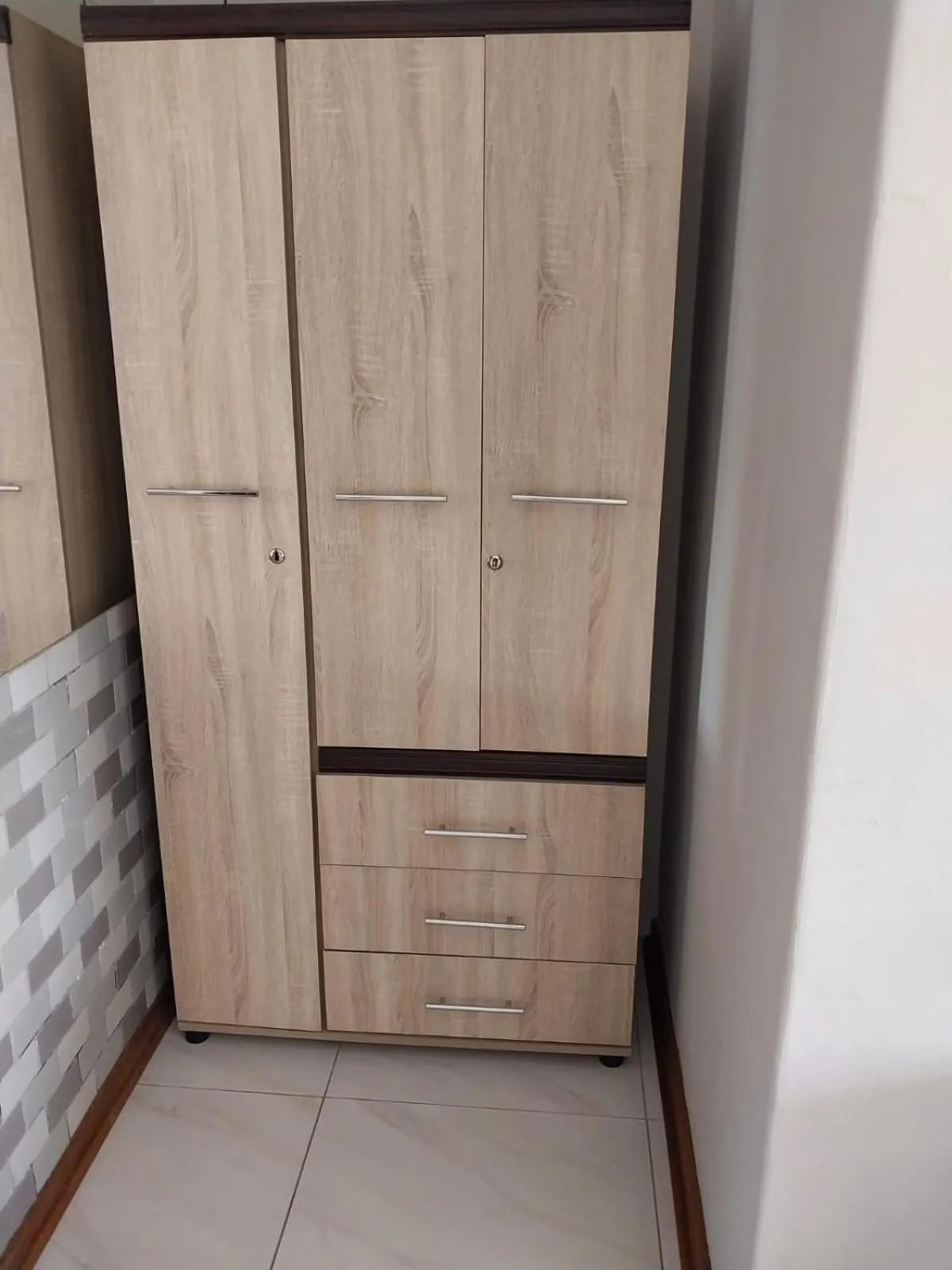 wardrobe in Platberg Self-catering