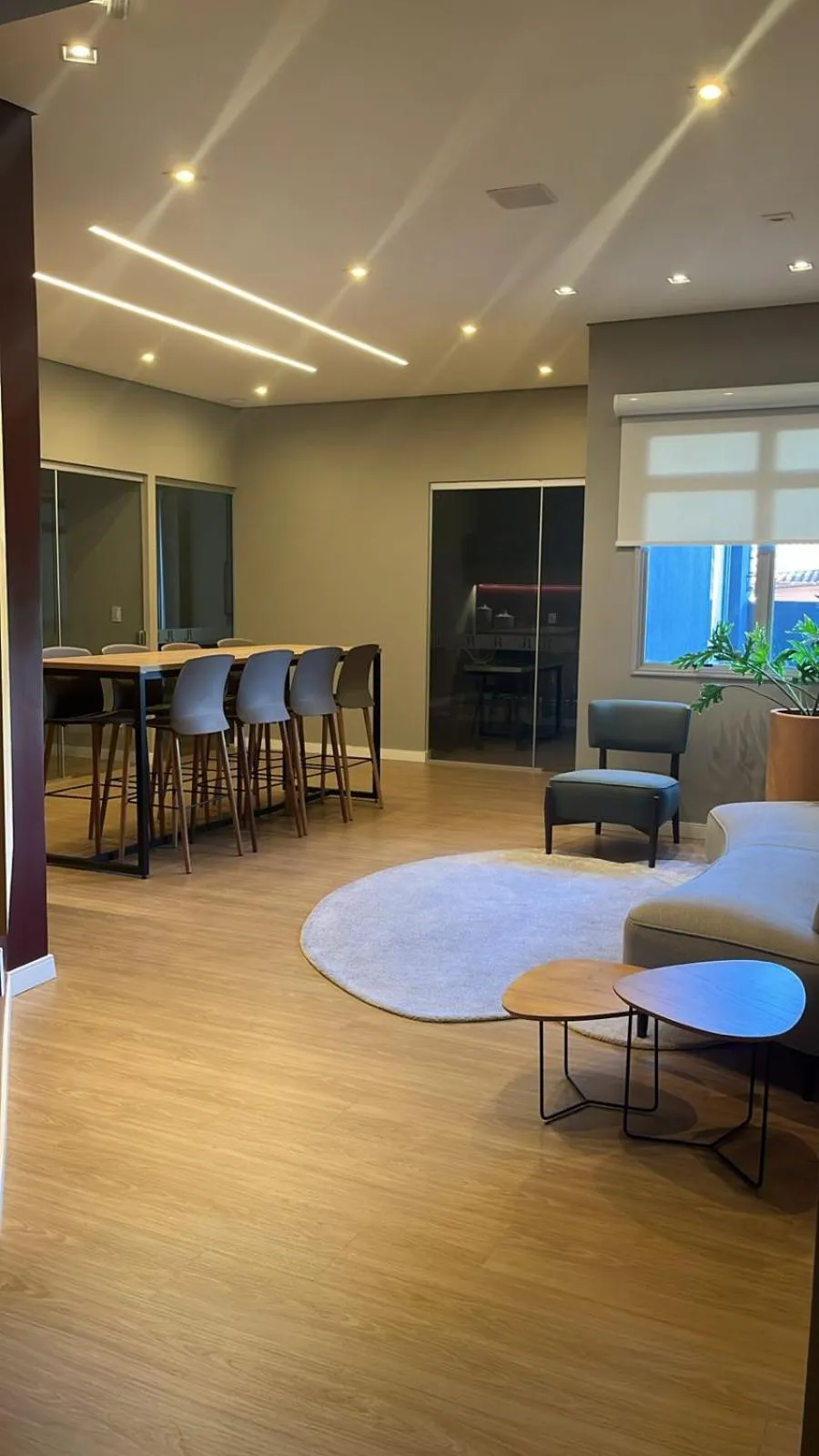 Communal lounge/ TV room in JR Hotel Marilia