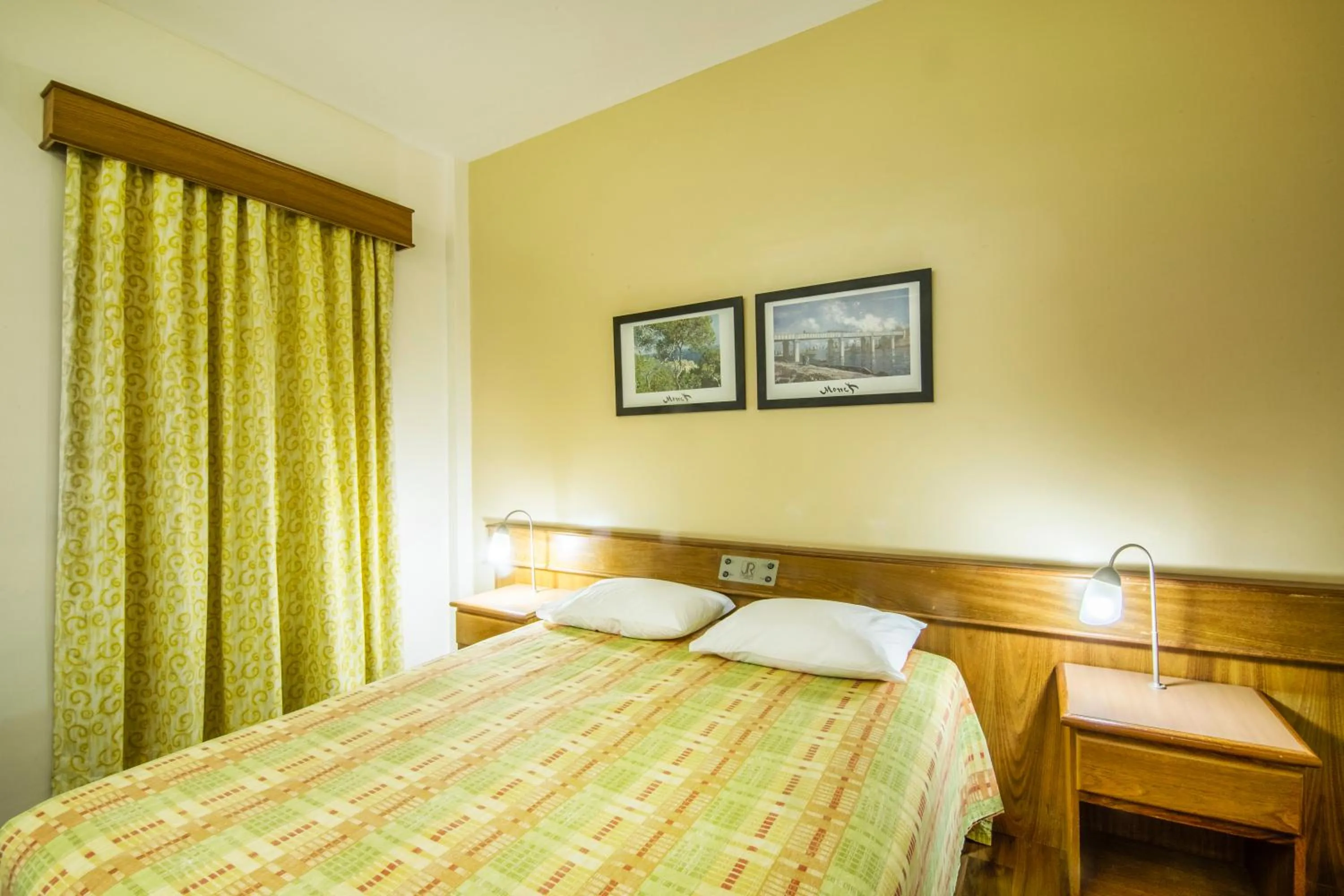 Photo of the whole room, Bed in JR Hotel Marilia