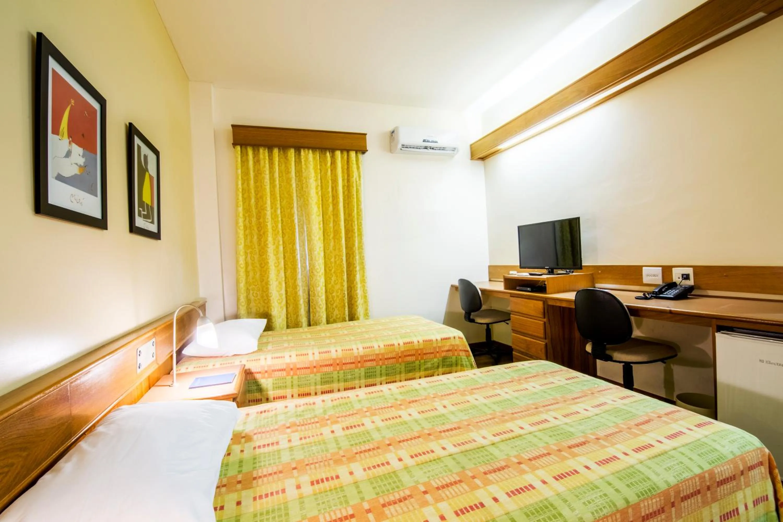 Photo of the whole room, Bed in JR Hotel Marilia