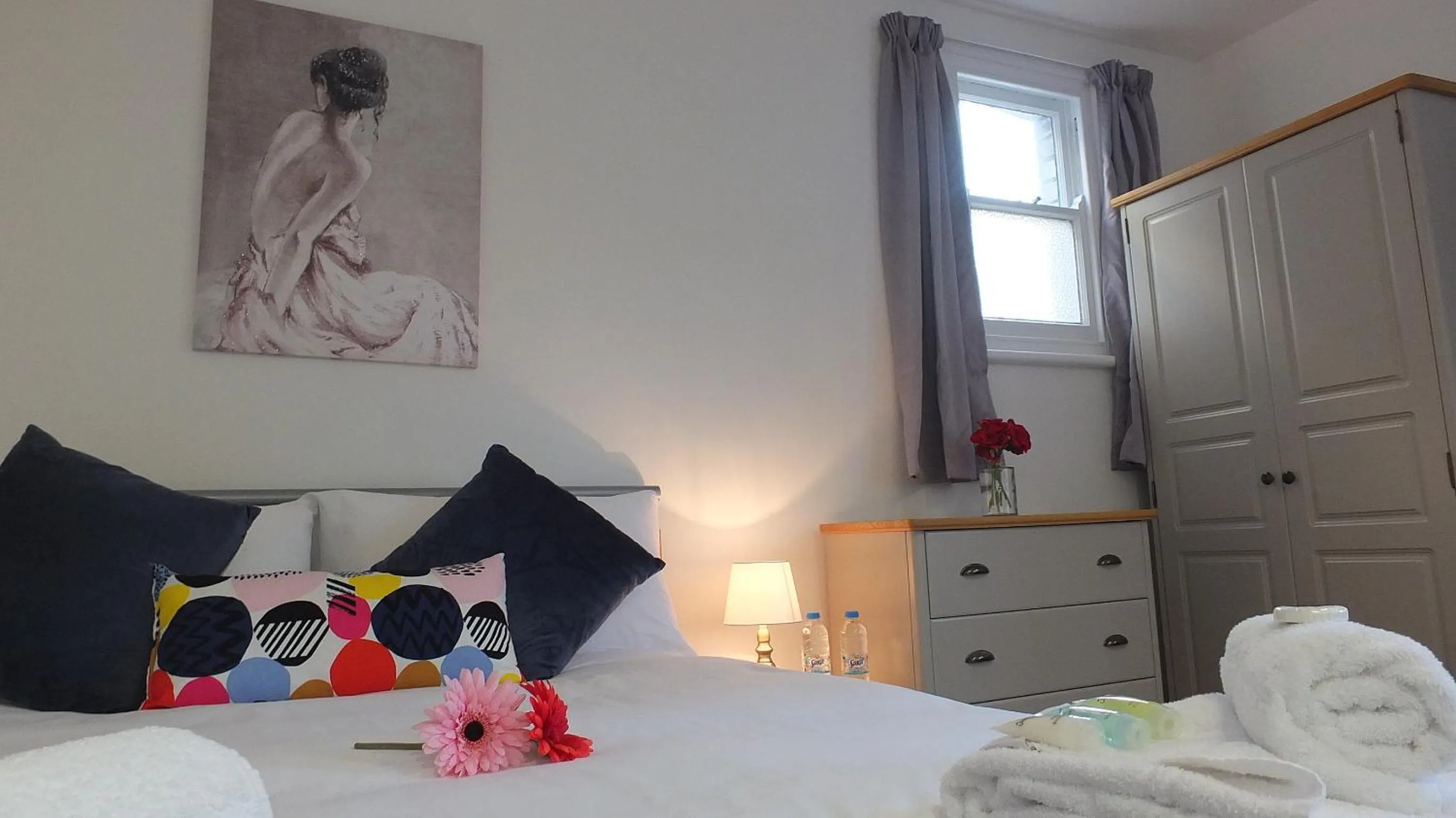 Bed in The Mill Suites - Tas Accommodations