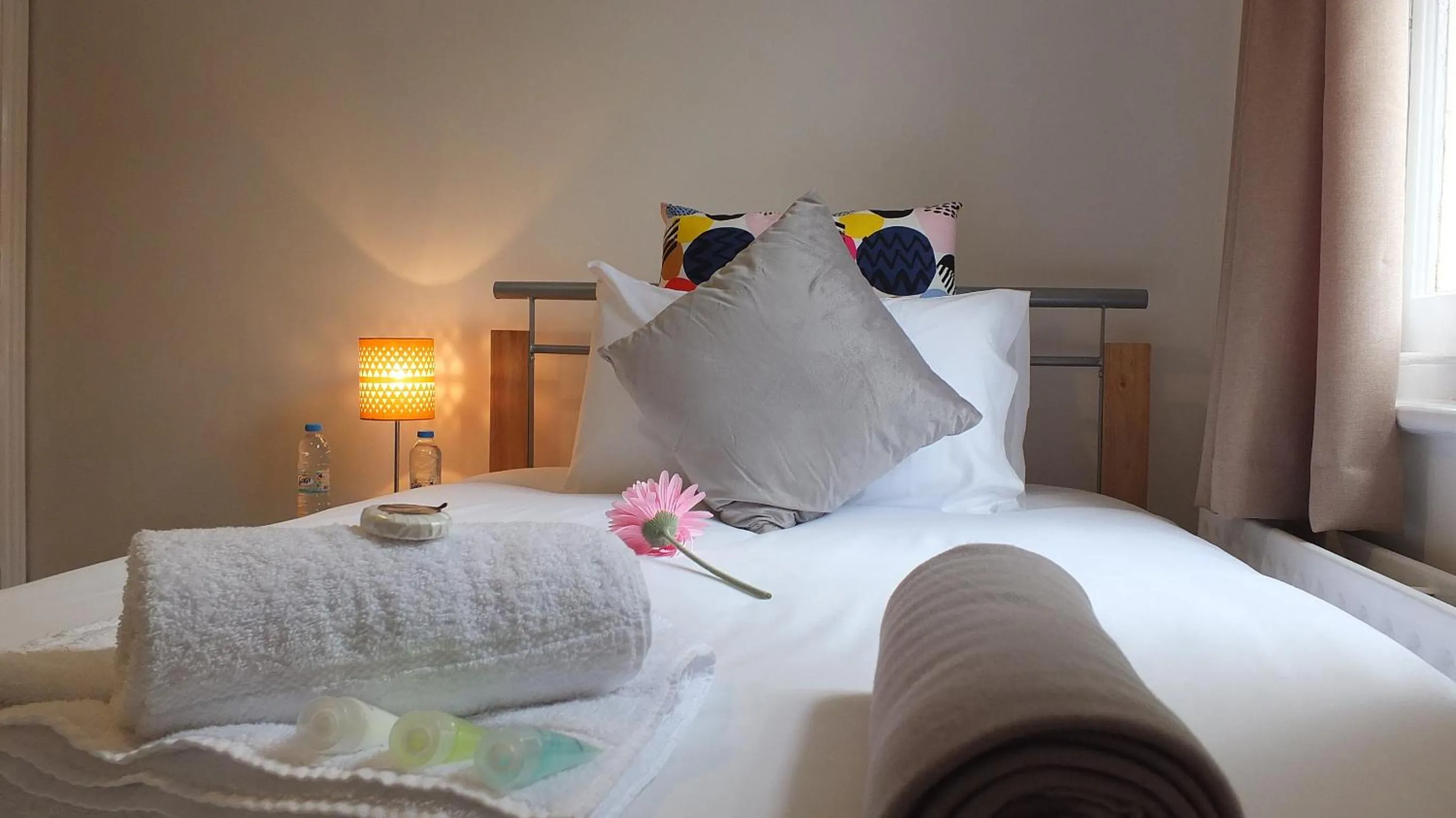 Bed in The Mill Suites - Tas Accommodations