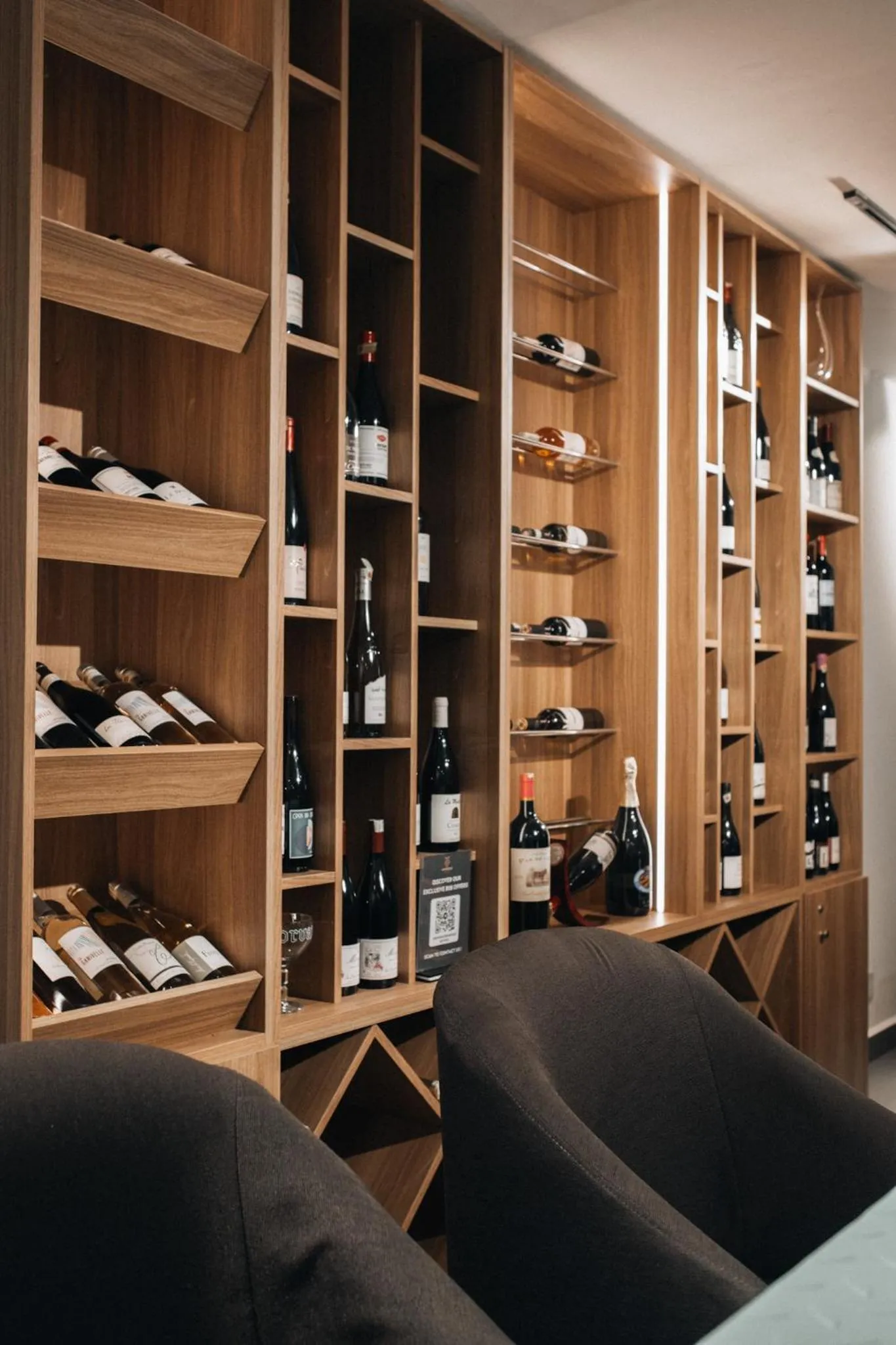 Food and drinks in Suite Home Boutique Hotel