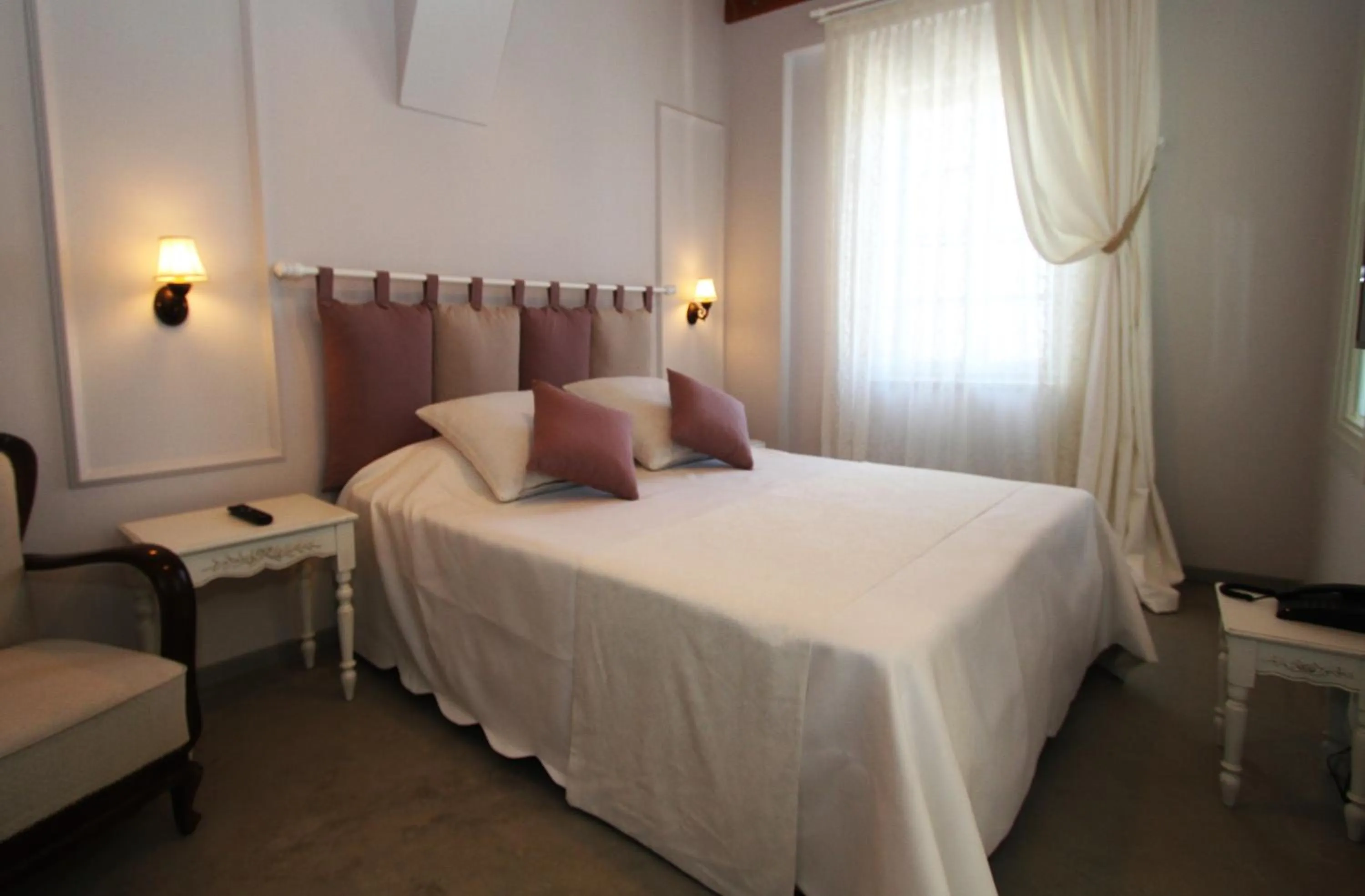 Photo of the whole room in Alacati Kostem Hotel - Special Category