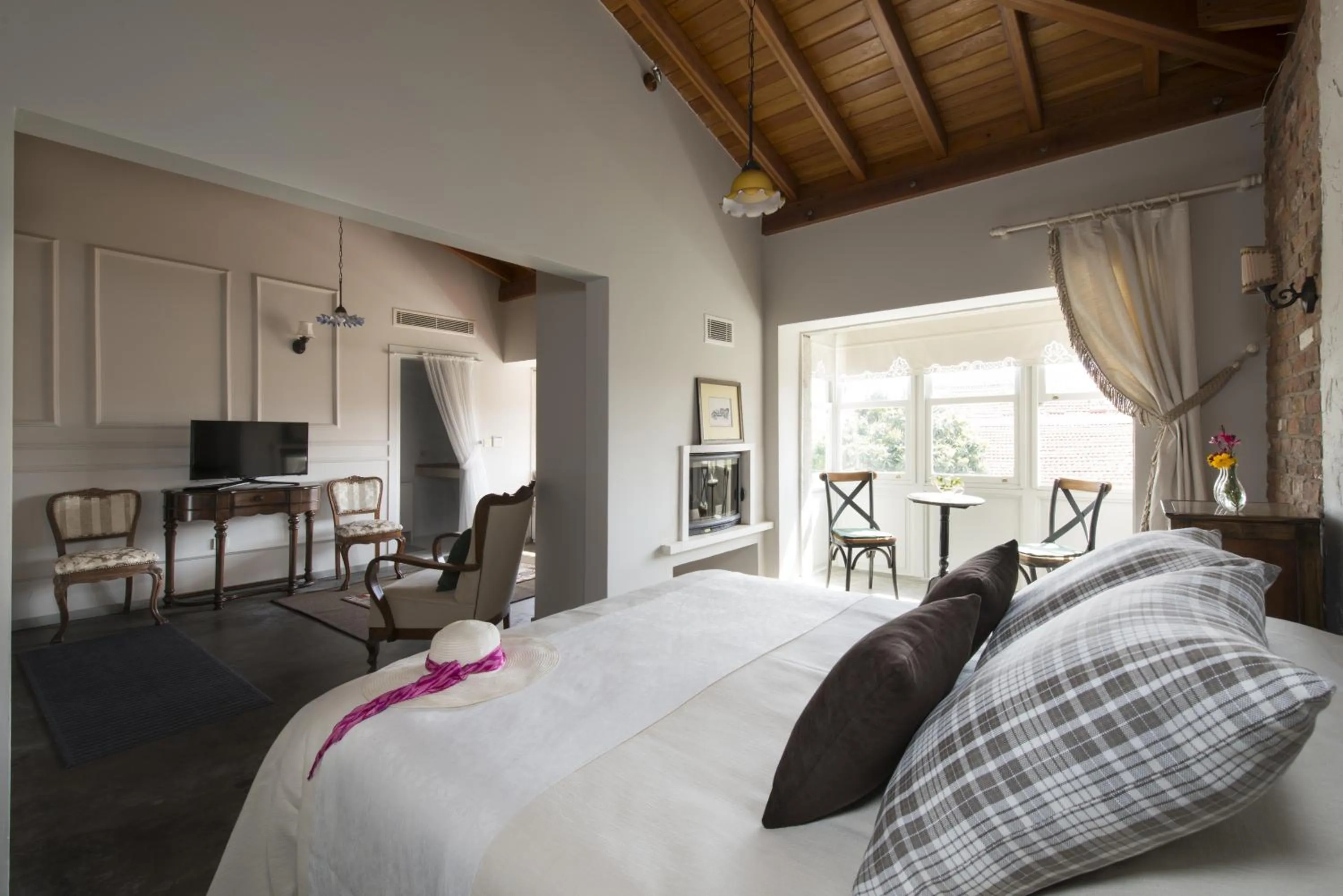 Photo of the whole room in Alacati Kostem Hotel - Special Category