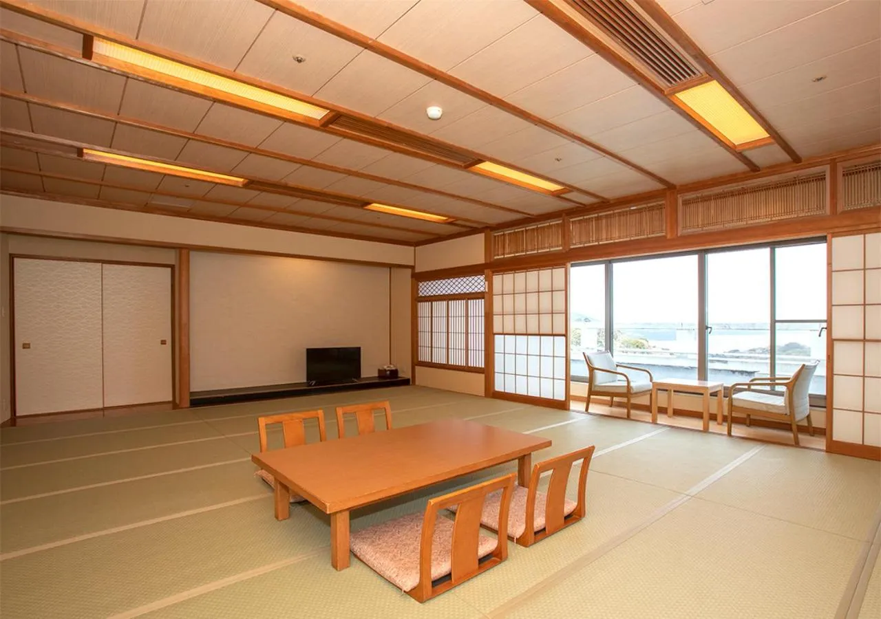 Photo of the whole room in Atagawa Heights